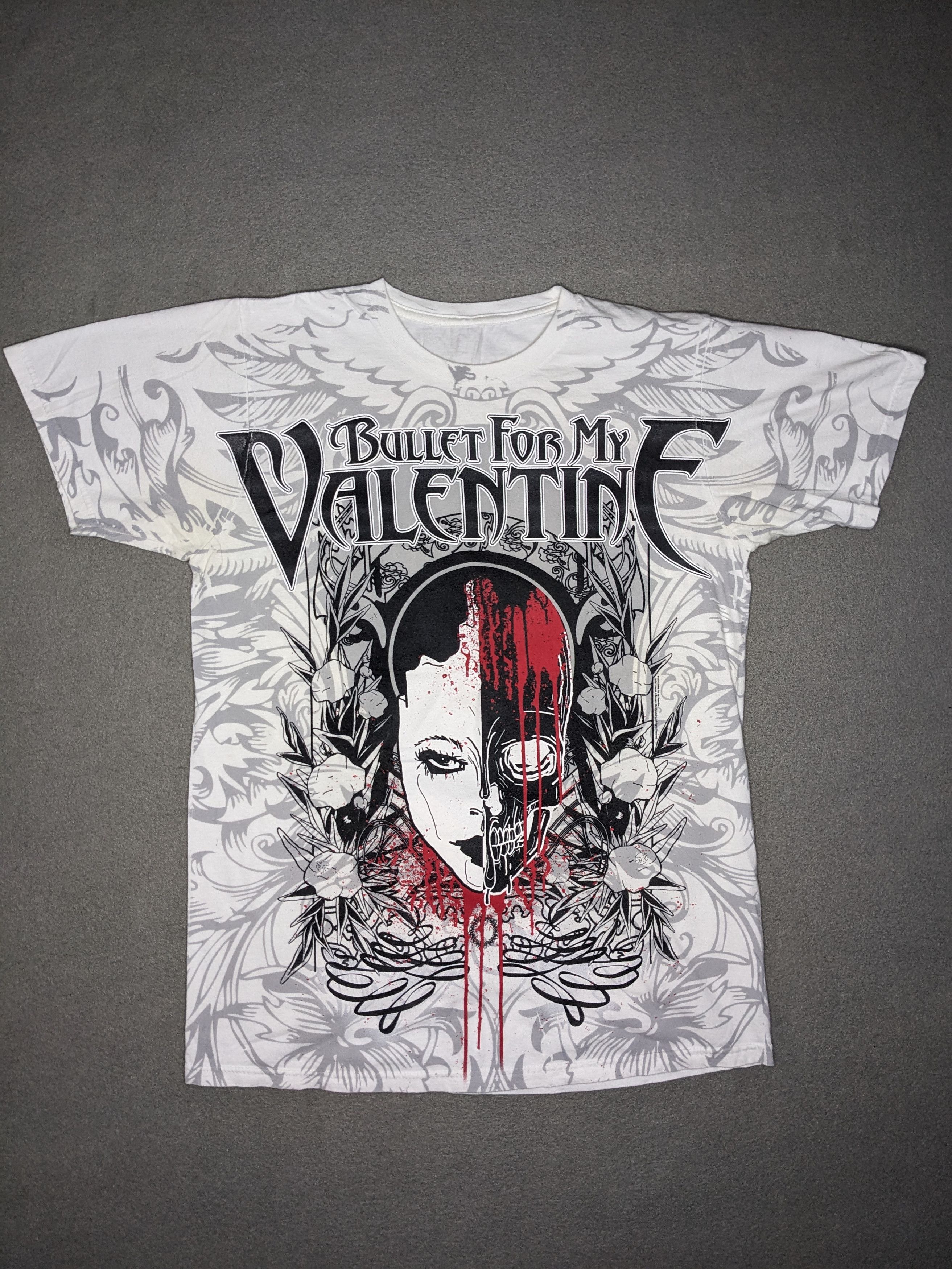 Band Tees VINTAGE Bullet For My Valentine T-Shirt Y2K Small AOP Tee Size US S / EU 44-46 / 1 - 1 Thumbnail