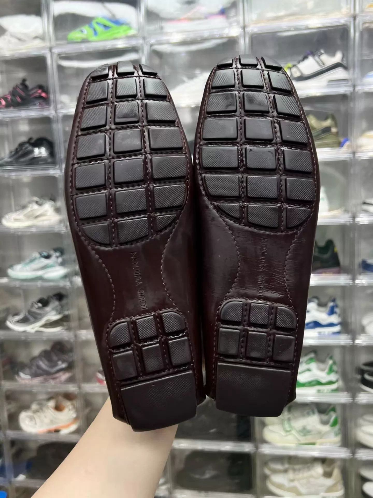 Louis Vuitton LV Metallic Logo Brown Leather Loafers 41 EU Size US 8 / EU 41 - 8 Thumbnail
