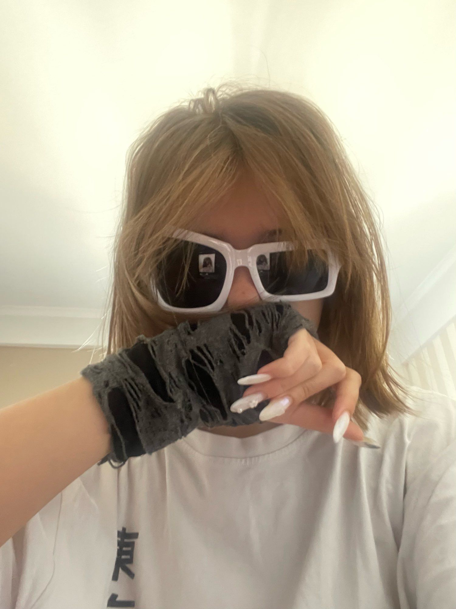 Electric Visual × Japanese Brand Y2K Asymmetric Sunglasses (White) Size ONE SIZE - 4 Thumbnail