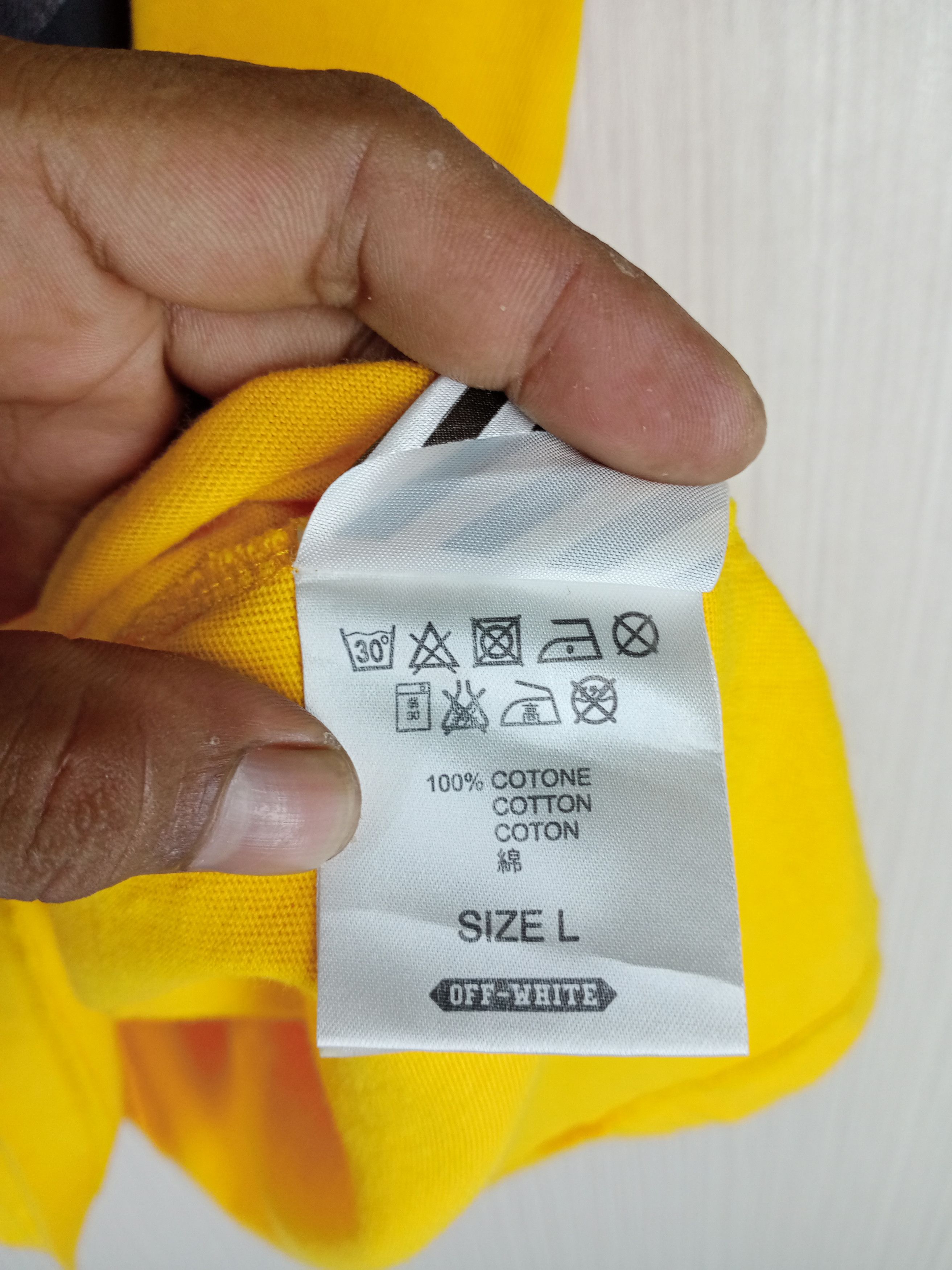 Off-White Off White C/O Virgin Abloh Caravaggio Tshirt Size US L / EU 52-54 / 3 - 11 Thumbnail