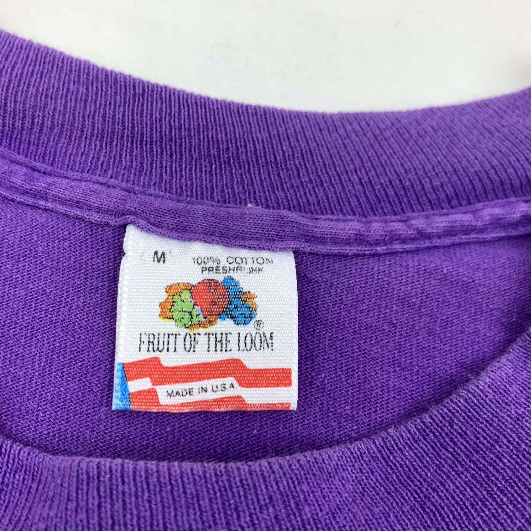Fruit Of The Loom VINTAGE Fruit of the Loom T-Shirt Mens Short Sleeve Crew Neck Purple Golf 90s USA Embroidered Medium Point Pointe Links Tradition Sports Size US M / EU 48-50 / 2 - 3 Thumbnail