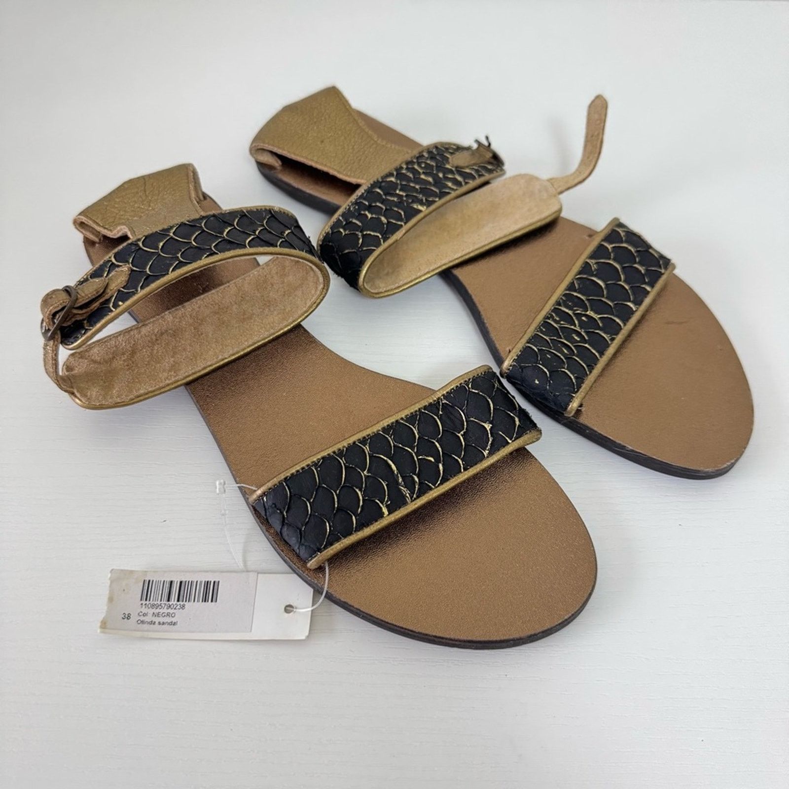 NBDN Nobrandedon New! Zingara Stylish Black and Tan Sandals, Size 8 Size US 8 / IT 38 - 1 Thumbnail