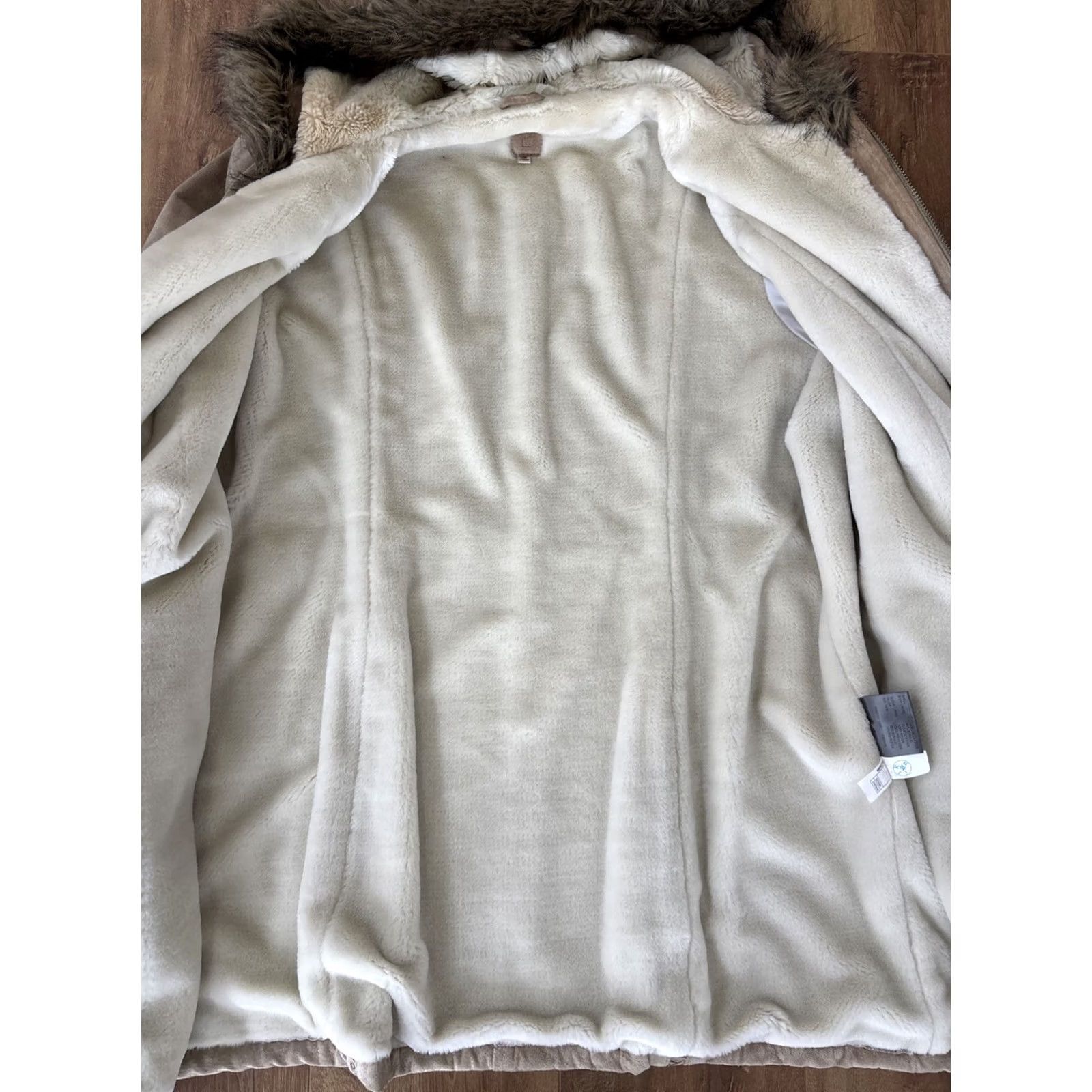 Vintage Wilsons Leather Parka Coat Jacket Long Sleeve Fur Trim Belted Brown Faux Fur Lined Leather 2XL Womens Outer Shell Leather Coat Styles Parka Womens XXL Size XXL / US 16-18 / IT 52-54 - 5 Thumbnail