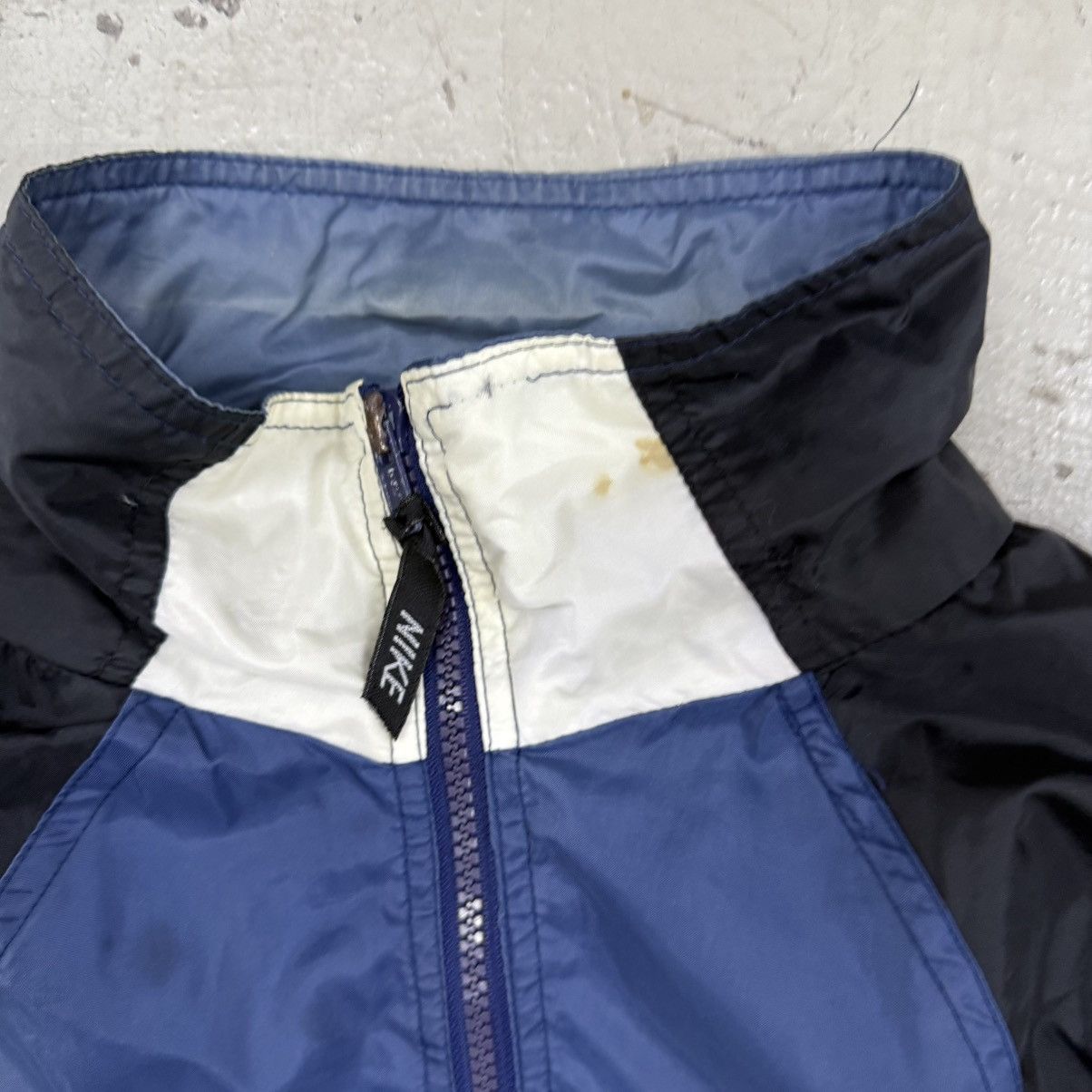 Beauty Beast × Nike × Vintage Vintage Nike Center Swoosh Colour block Jacket Size US L / EU 52-54 / 3 - 4 Thumbnail