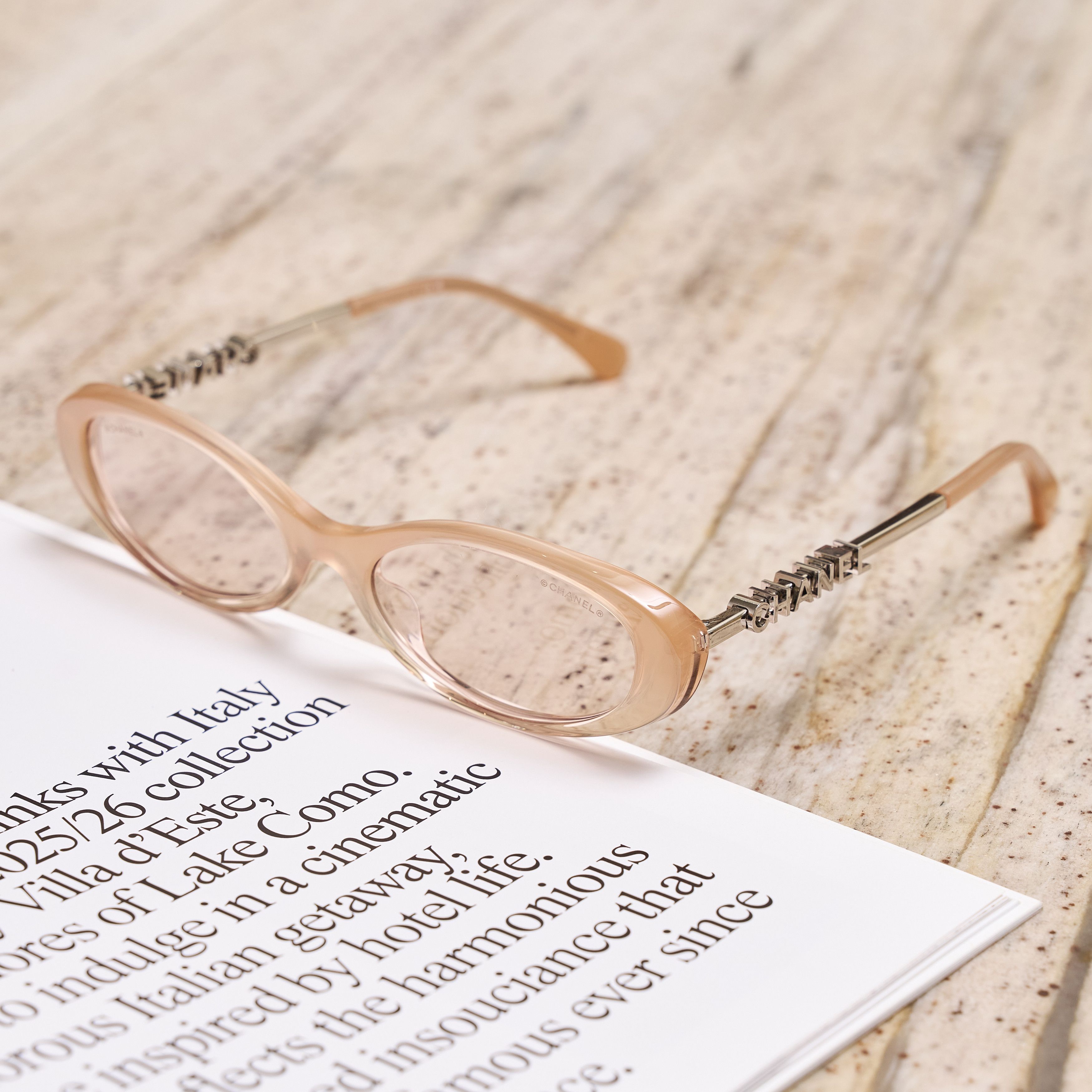 Chanel CHANEL SUNGLASSES 5565 C1831S7 Size ONE SIZE - 1 Thumbnail