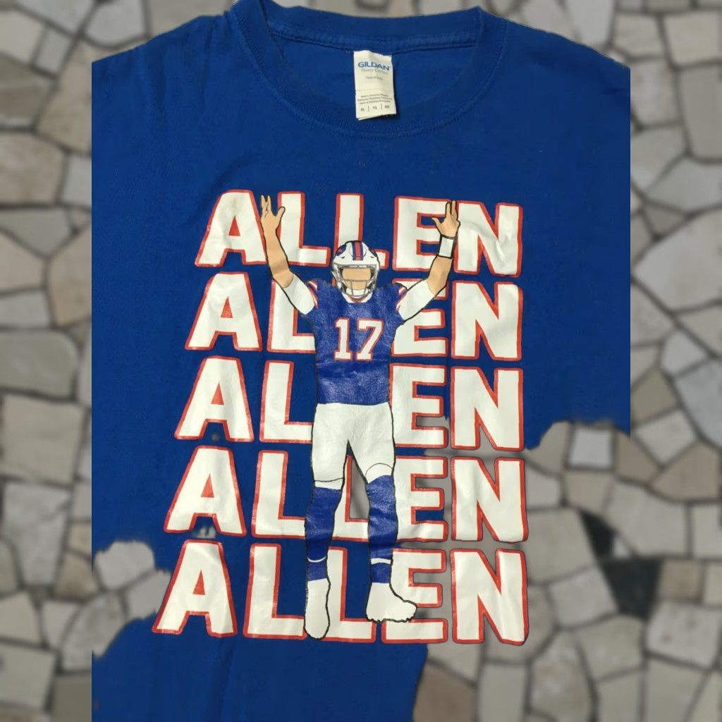 Gildan Josh Allen #17 Blue NFL Buffalo Bills T Shirt XL Touchdown Graphic Mens Shirt Size US XL / EU 56 / 4 - 1 Thumbnail