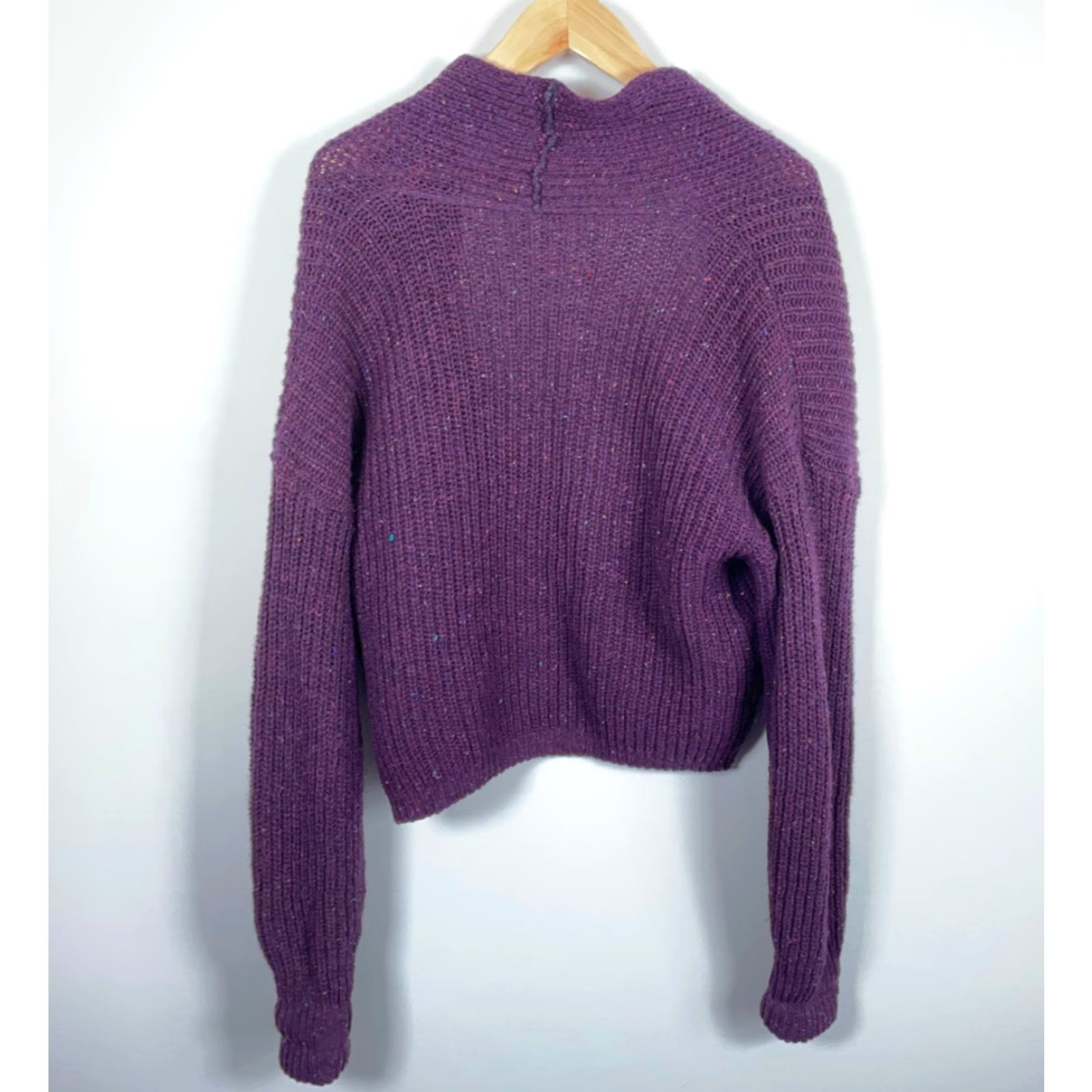 Vintage VINTAGE Donegal Wool 1 Button Cropped Cardigan Women's L Purple Knit Sweater Size L / US 10 / IT 46 - 2 Thumbnail
