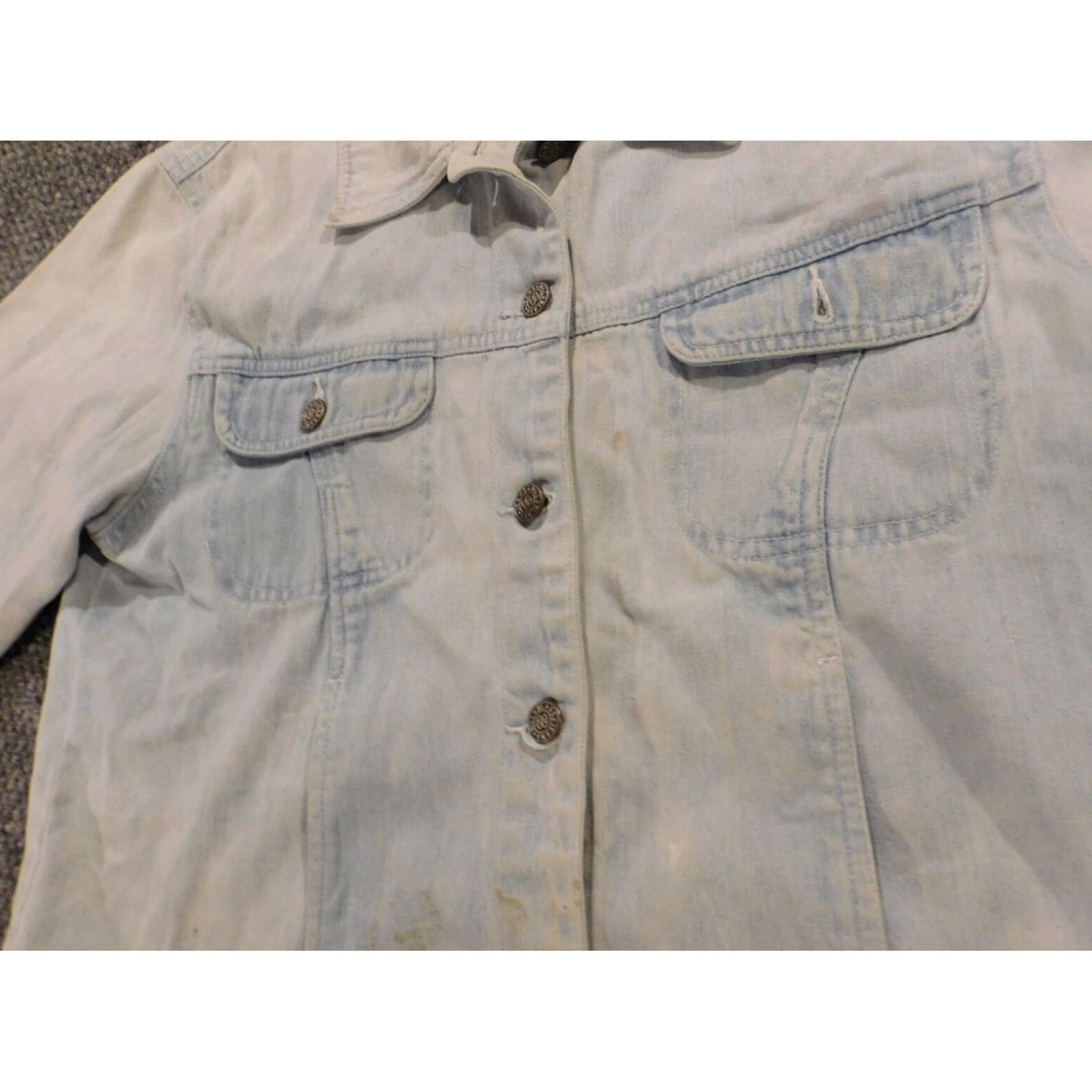Bill Blass Bill Blass Womens Jacket Jacket M Blue Denim Button Long Sleeve Mid-Length Basic Jacket Regular XS? Size 32" / US 10 / IT 46 - 7 Thumbnail