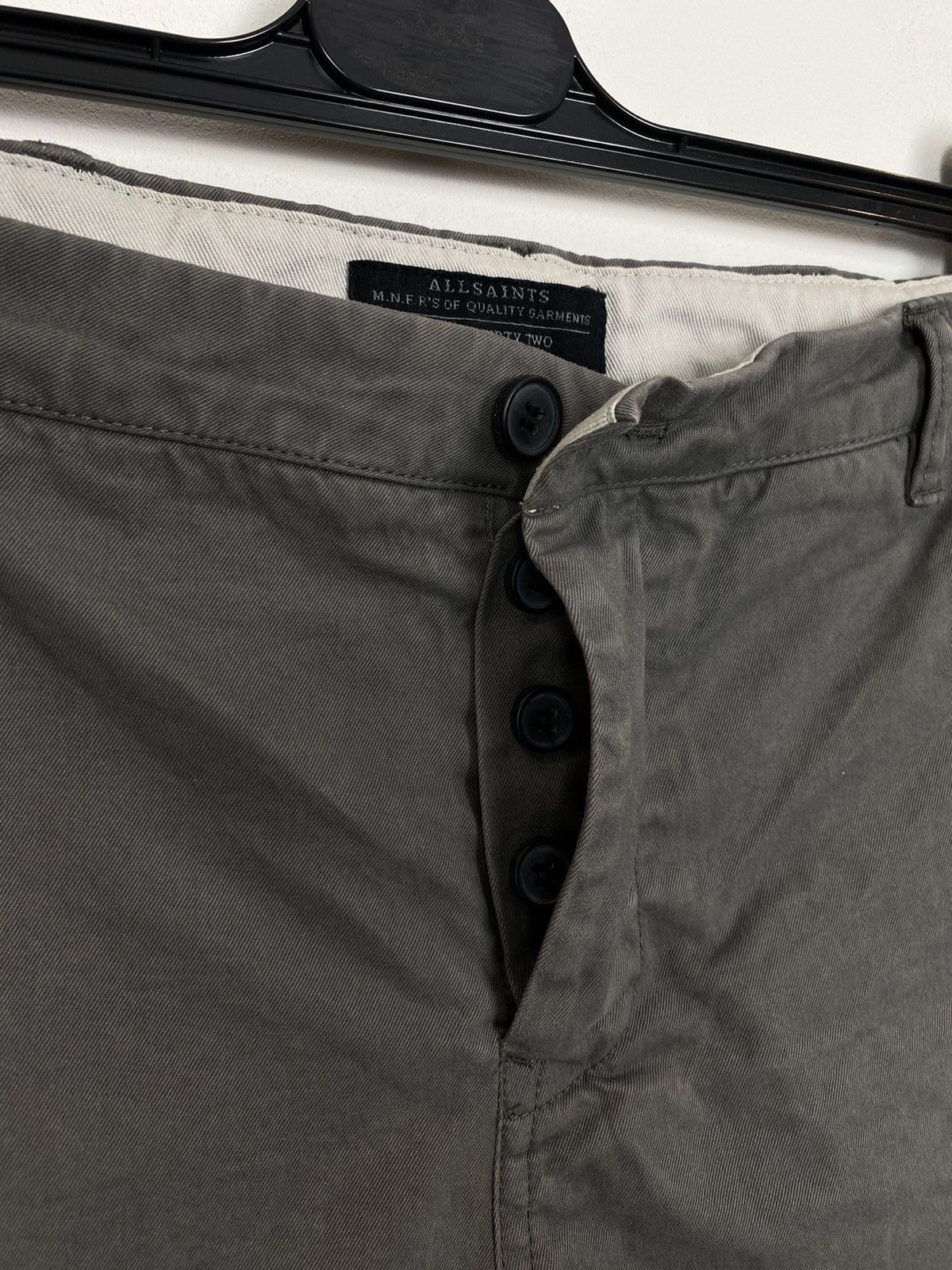 Allsaints AllSaints Mitre Shorts Chino 100% Cotton Men’s Size 32 Grey Size US 32 / EU 48 - 4 Thumbnail