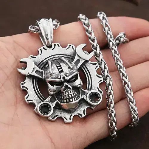 Jewelry x Vintage Mechanical Skull Necklace Pendant in Silver, Men's