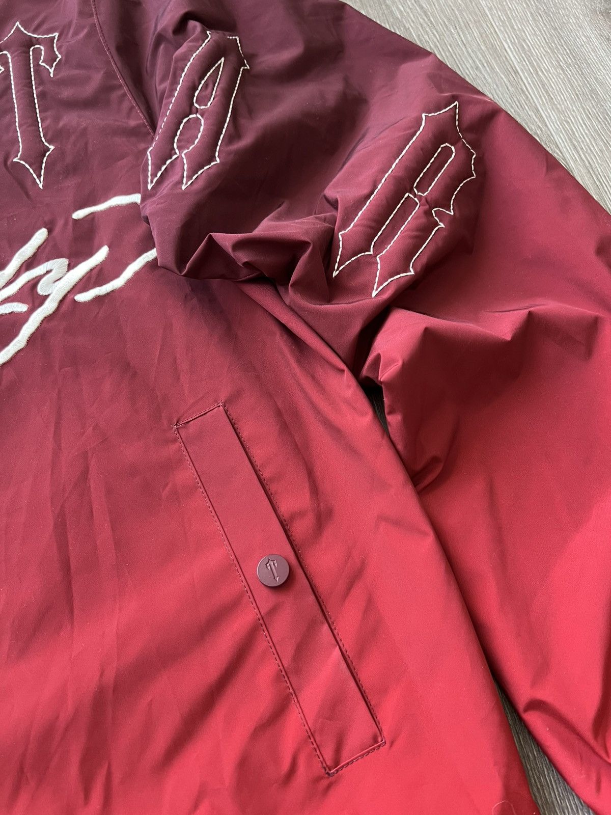 Ed Hardy Ed Hardy x Trapstar Jacket rare Size US L / EU 52-54 / 3 - 8 Thumbnail