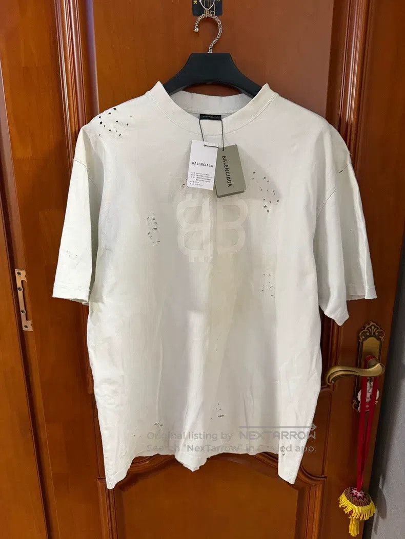 Balenciaga Balenciaga Bitcoin Aged Destruction T-Shirt Size US L / EU 52-54 / 3 - 1 Thumbnail