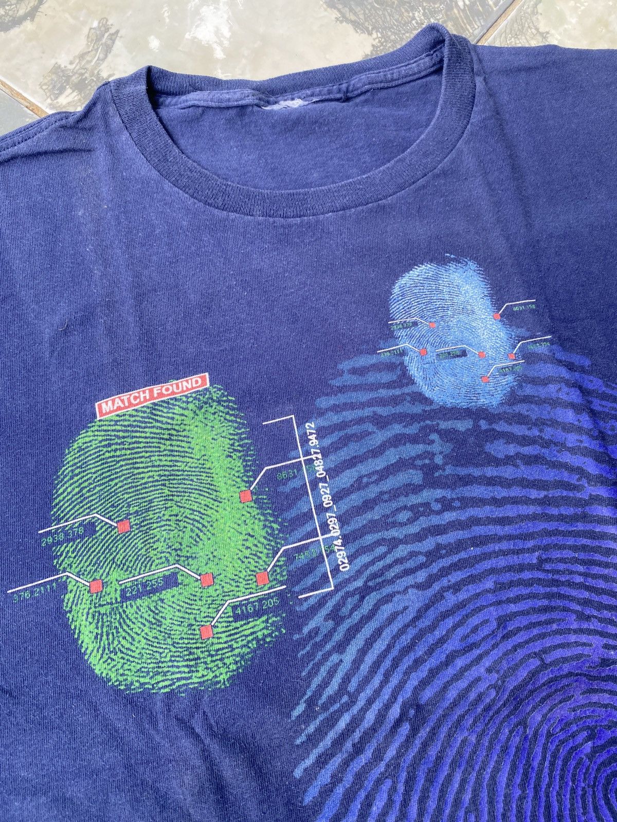 Other CSI: “Match Found” Fingerprint Graphic Tee (2000s) Size US L / EU 52-54 / 3 - 4 Thumbnail