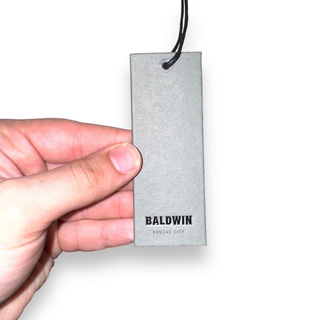 Baldwin NWT Baldwin Kansas City L/S Distressed Crew Tee in White Sz M Size US M / EU 48-50 / 2 - 3 Thumbnail