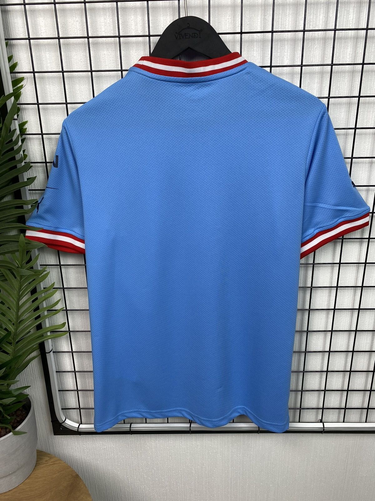 Puma Manchester City soccer jersey 2022 2023 Puma S size football Size US S / EU 44-46 / 1 - 18 Thumbnail