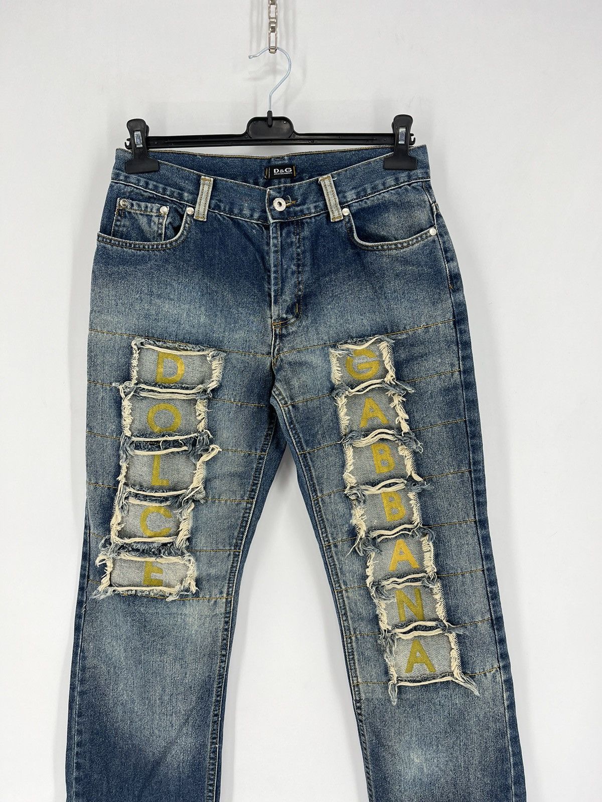 Dolce & Gabbana Vintage Dolce Gabbana Big Logo Distressed Denim Jeans W29 Size US 29 - 2 Thumbnail
