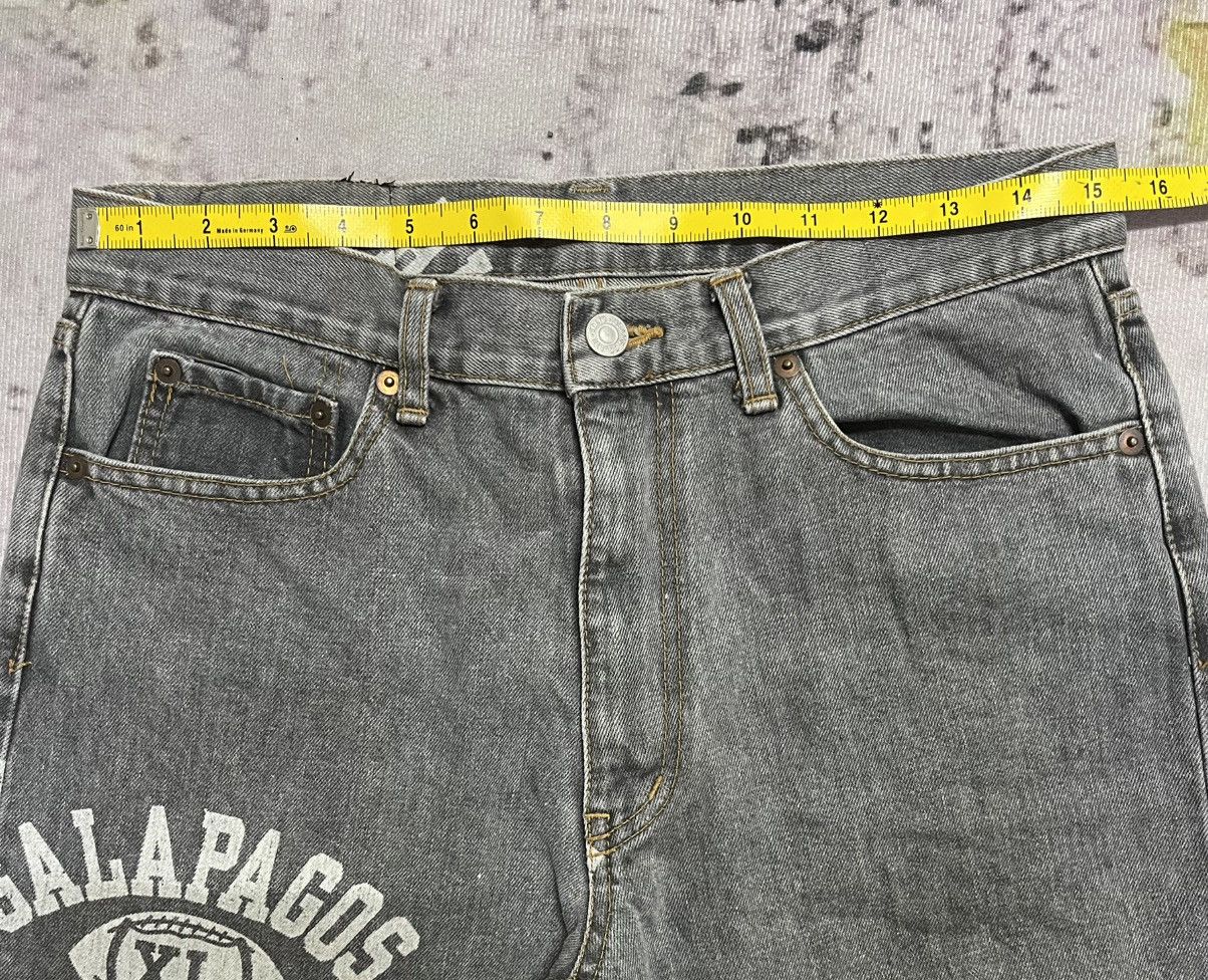 Beams Japan Japan Beams Vintage Painted Galapagos Football Jeans Size US 31 - 15 Thumbnail