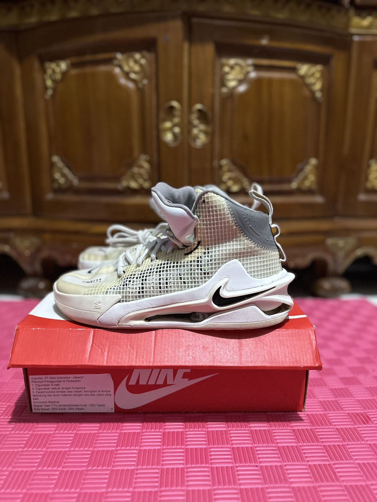 Nike GT jump 1 summit white Size US 9 / EU 42 - 2 Thumbnail