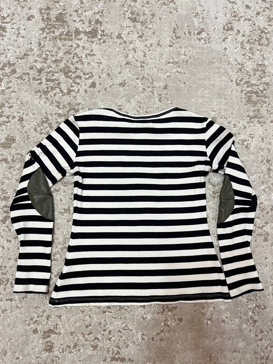 Maison Margiela Mm6 maison margiela t-shirt with striped elbow patches. Size S / US 4 / IT 40 - 7 Thumbnail