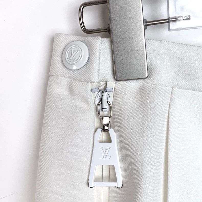 Louis Vuitton Louis Vuitton 22 logo zipper mulberry silk-blend white ple Size 37" - 5 Thumbnail