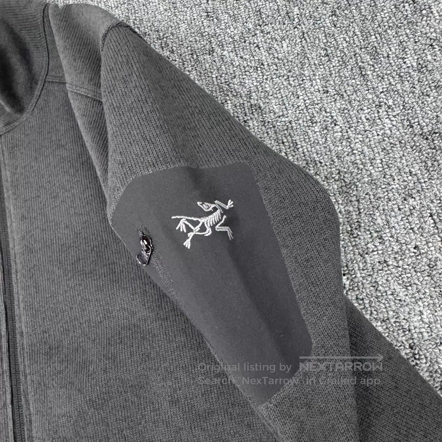 Arc'teryx Black Zip. Size US L / EU 52-54 / 3 - 5 Thumbnail