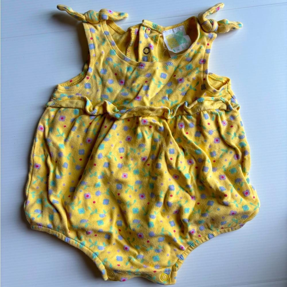 Sears Vintage Sears Baby Onesie Yellow with Flowers Size ONE SIZE - 1 Thumbnail