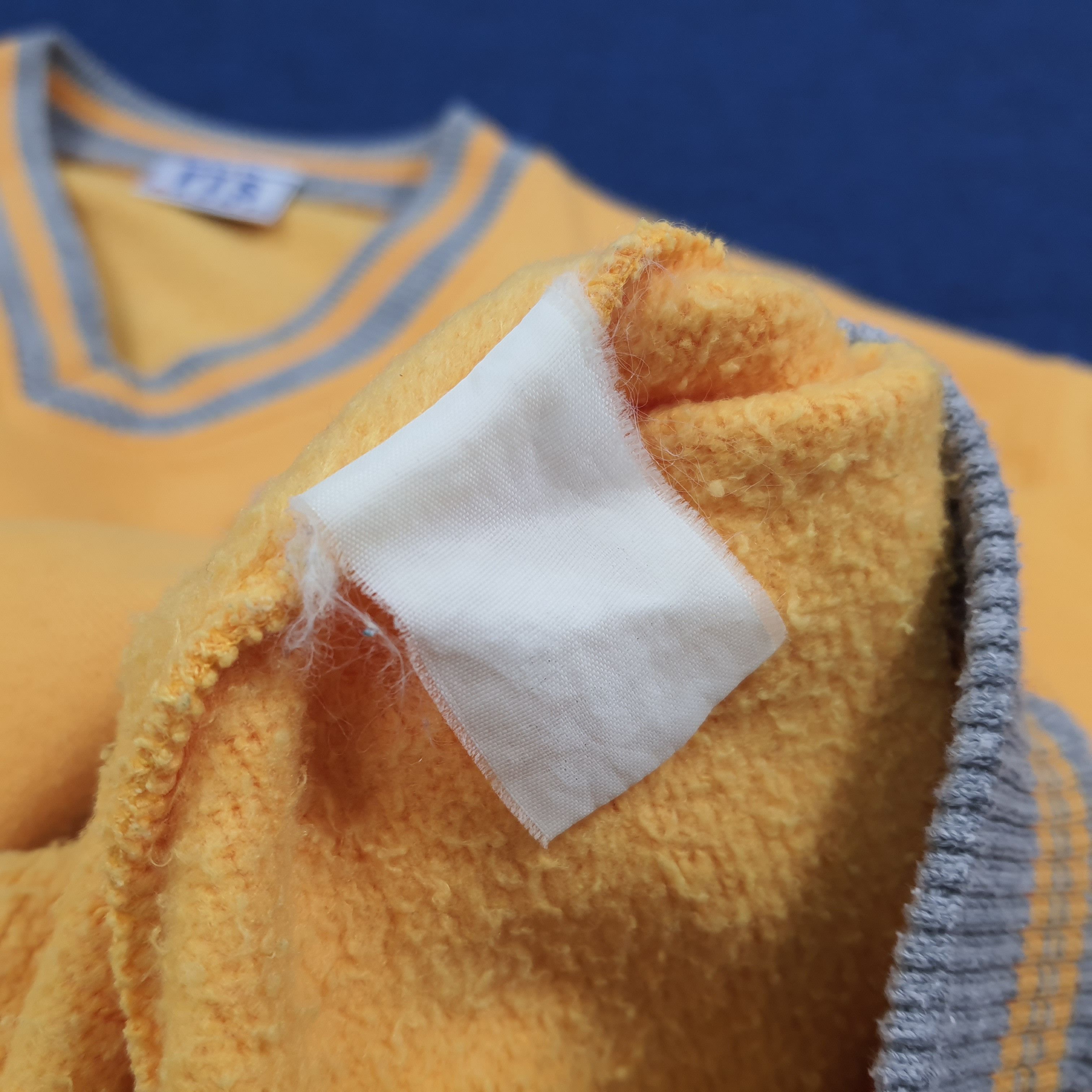 Vintage Vintage PTS Plenty Tough Sport Big Logo Sweatshirt C293N26 Size US M / EU 48-50 / 2 - 7 Thumbnail