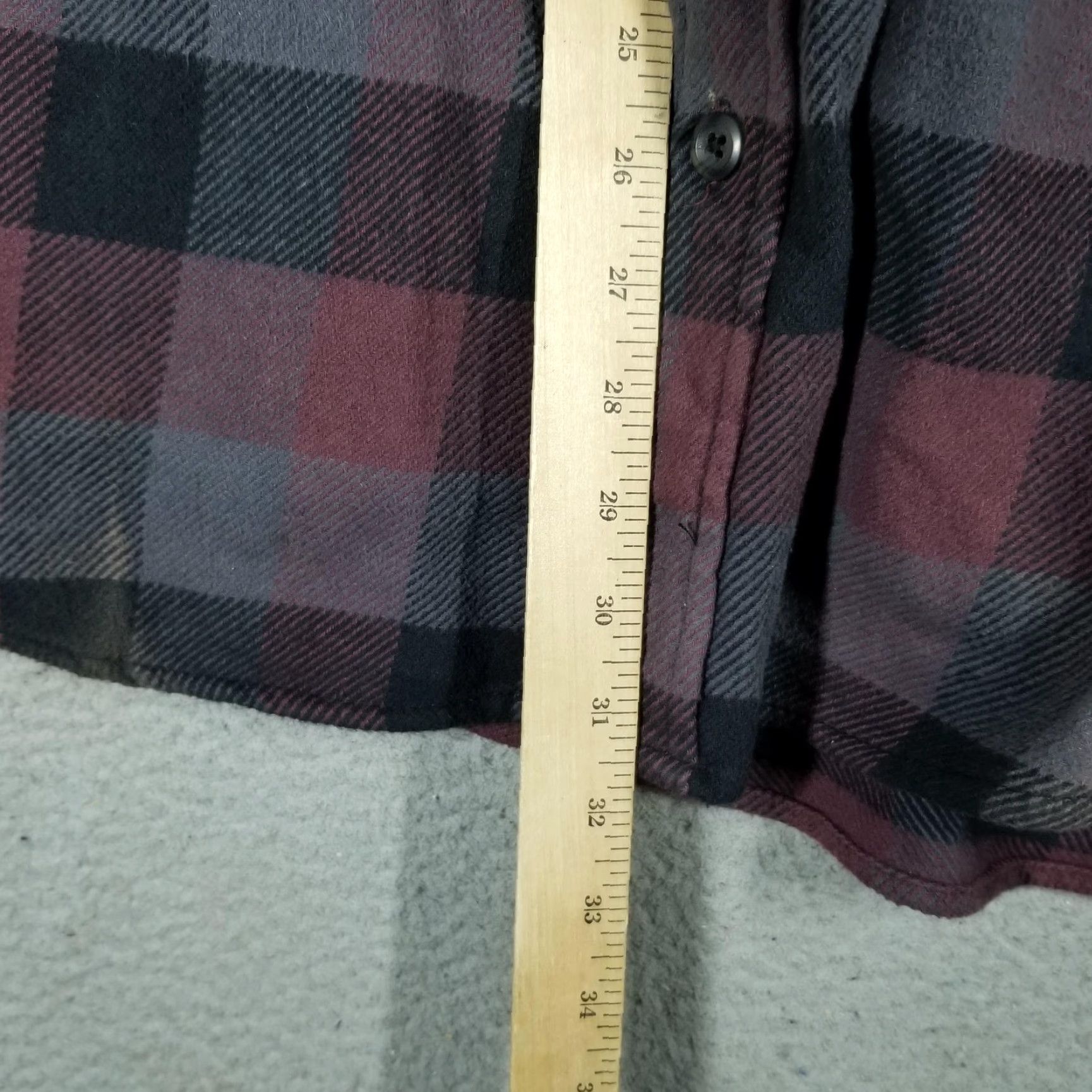 Orvis VINTAGE Orvis Shirt Mens XL Red Gray Black Plaid Flannel Button-Down Long Sleeve Outdoor Mens XL plaid shirt with pockets Size US XL / EU 56 / 4 - 3 Thumbnail