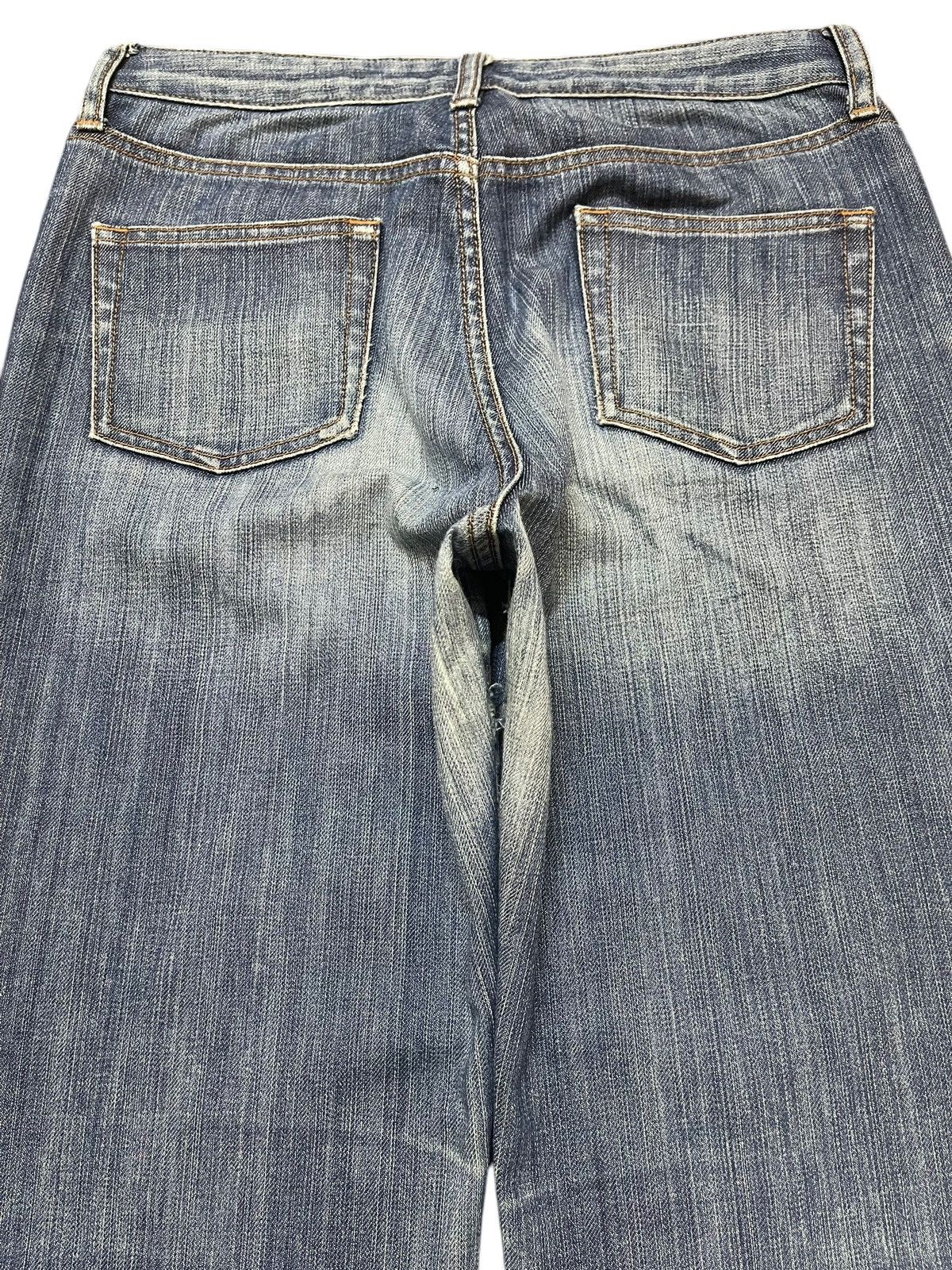Uniqlo Vintage Japanese Uniqlo Blue Faded Wash Wide Leg Jeans Size US 29 - 5 Thumbnail