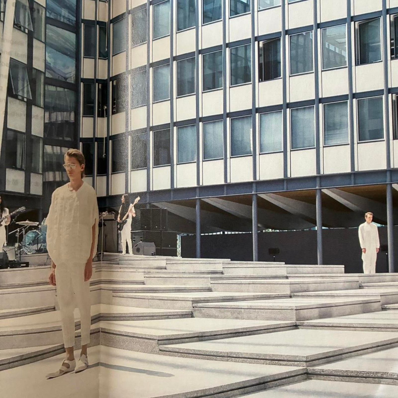 Issey Miyake × Pleats Please Issey Miyake Issey Miyake Men spring /summer 2020 catalog lookbook Size ONE SIZE - 3 Thumbnail
