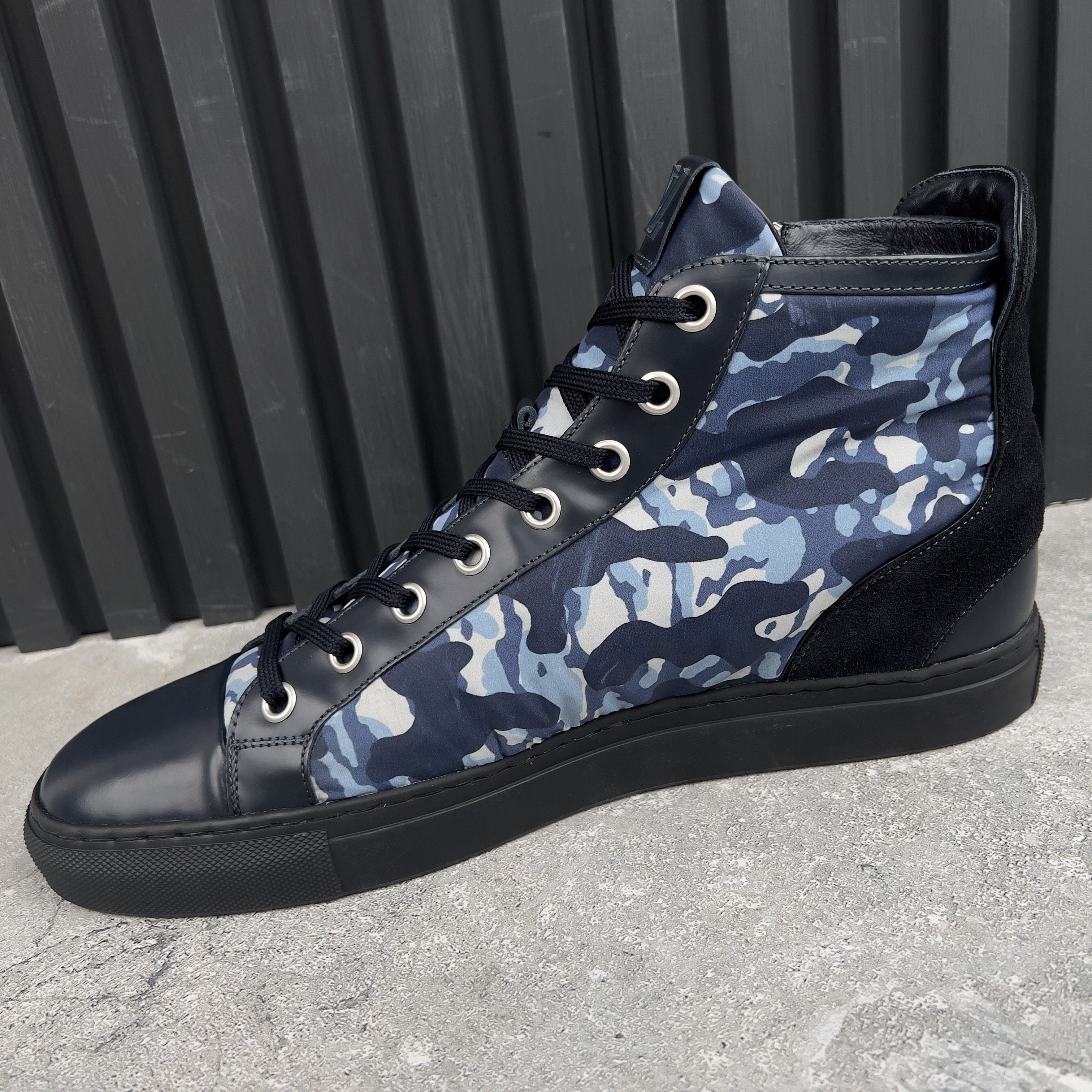 Louis Vuitton Challenge Zip Up Sneakers Blue Camouflag Nylon Size US 13 / EU 46 - 7 Thumbnail