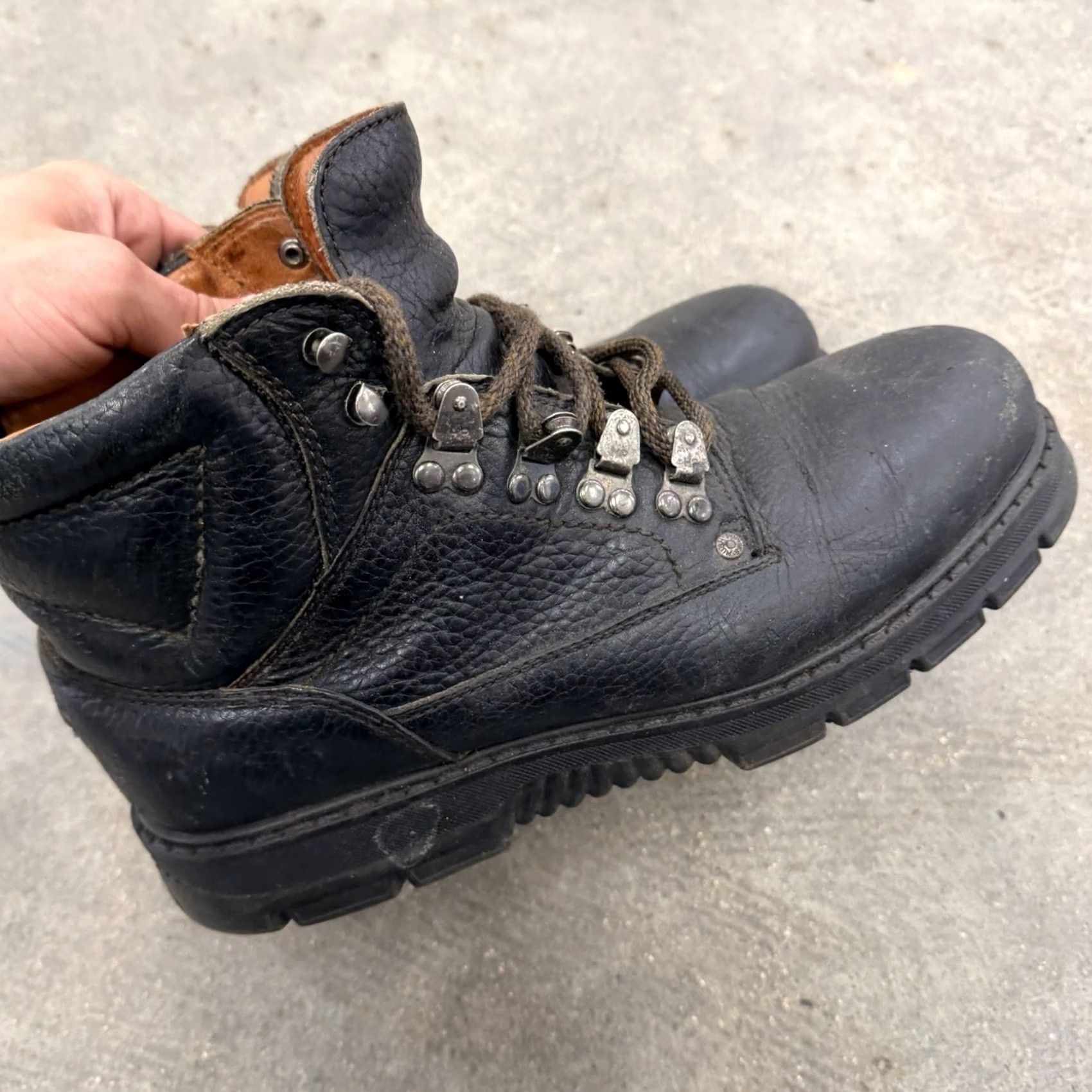Hush Puppies VINTAGE Hush Puppies Boots Leather Black Moto Mens 12 M Combat Leather USA Mens Size US 12 / EU 45 - 5 Thumbnail