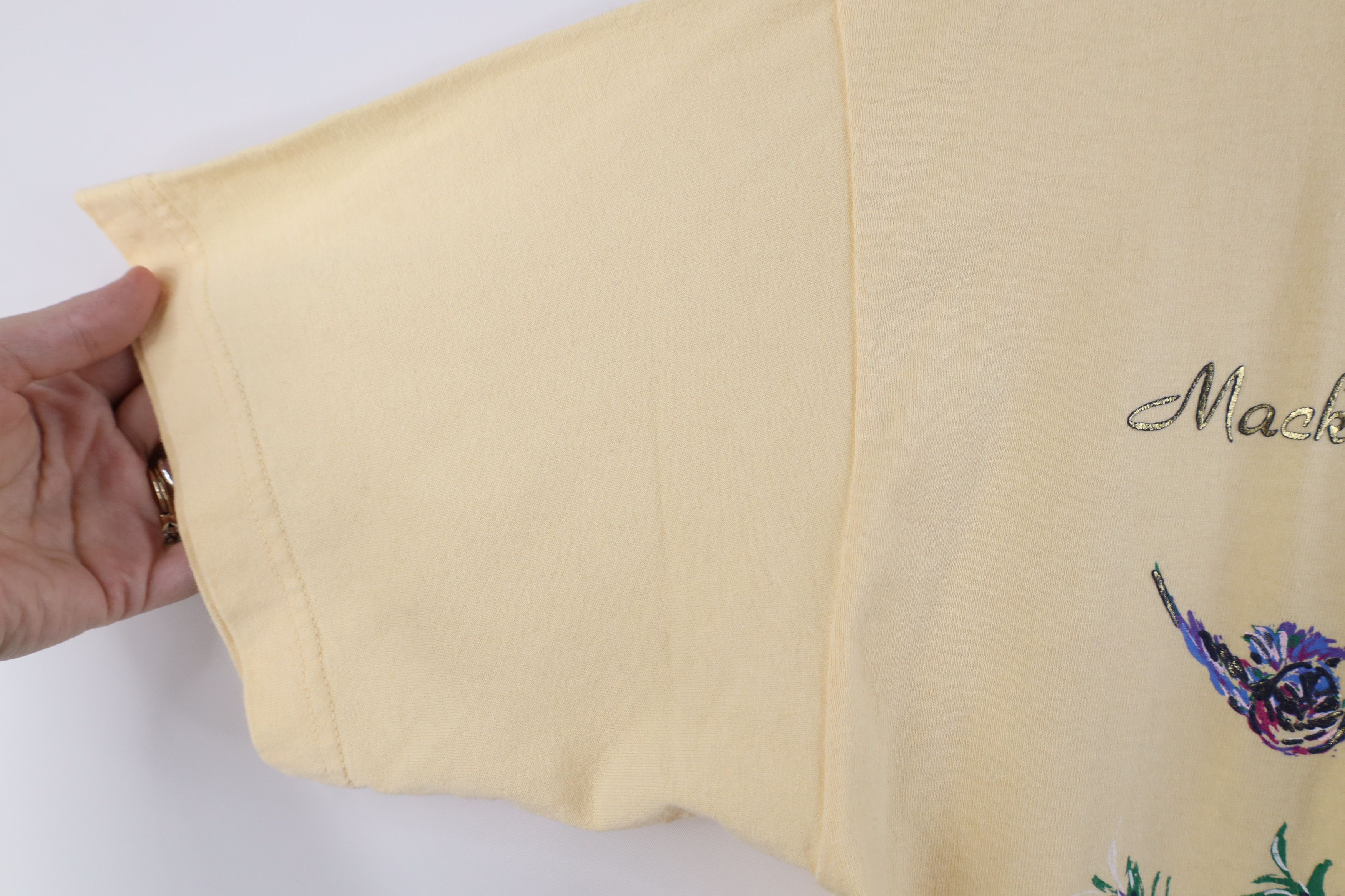 Vintage Vintage 90s Streetwear Mackinac Island Michigan Bird T-Shirt Size L / US 10 / IT 46 - 9 Thumbnail