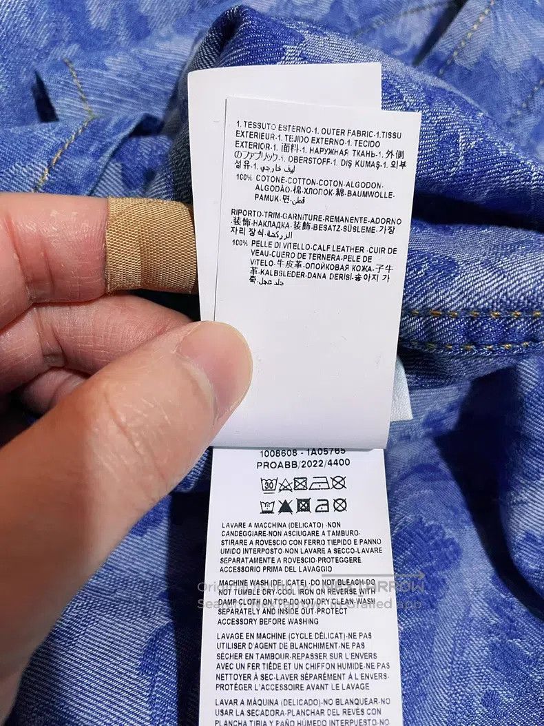 Versace Versace Blue and gold baroque denim shirt Size US M / EU 48-50 / 2 - 9 Thumbnail