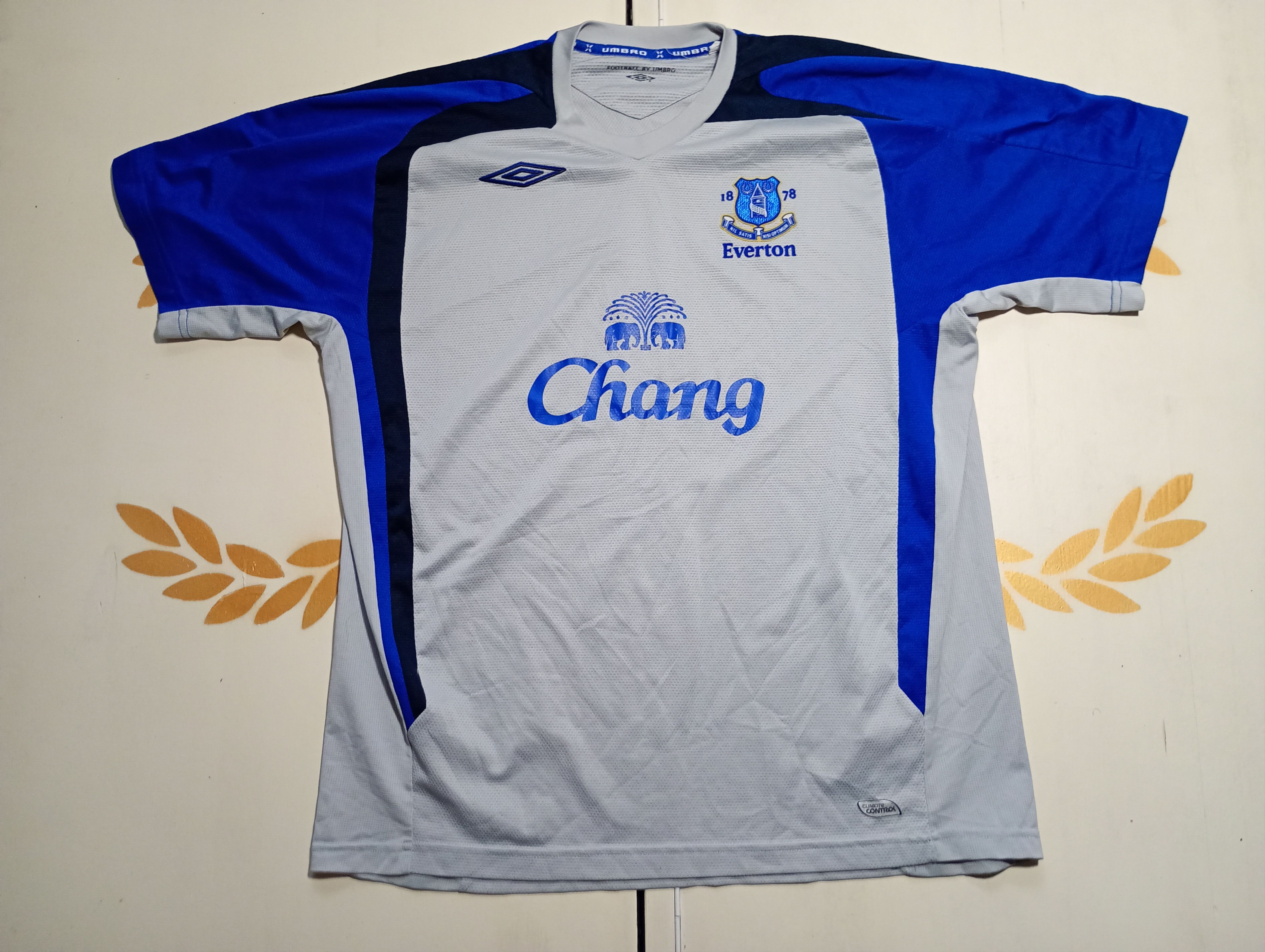 Umbro Umbro Everton FC Jersey 2005-2006 Size US L / EU 52-54 / 3 - 1 Thumbnail