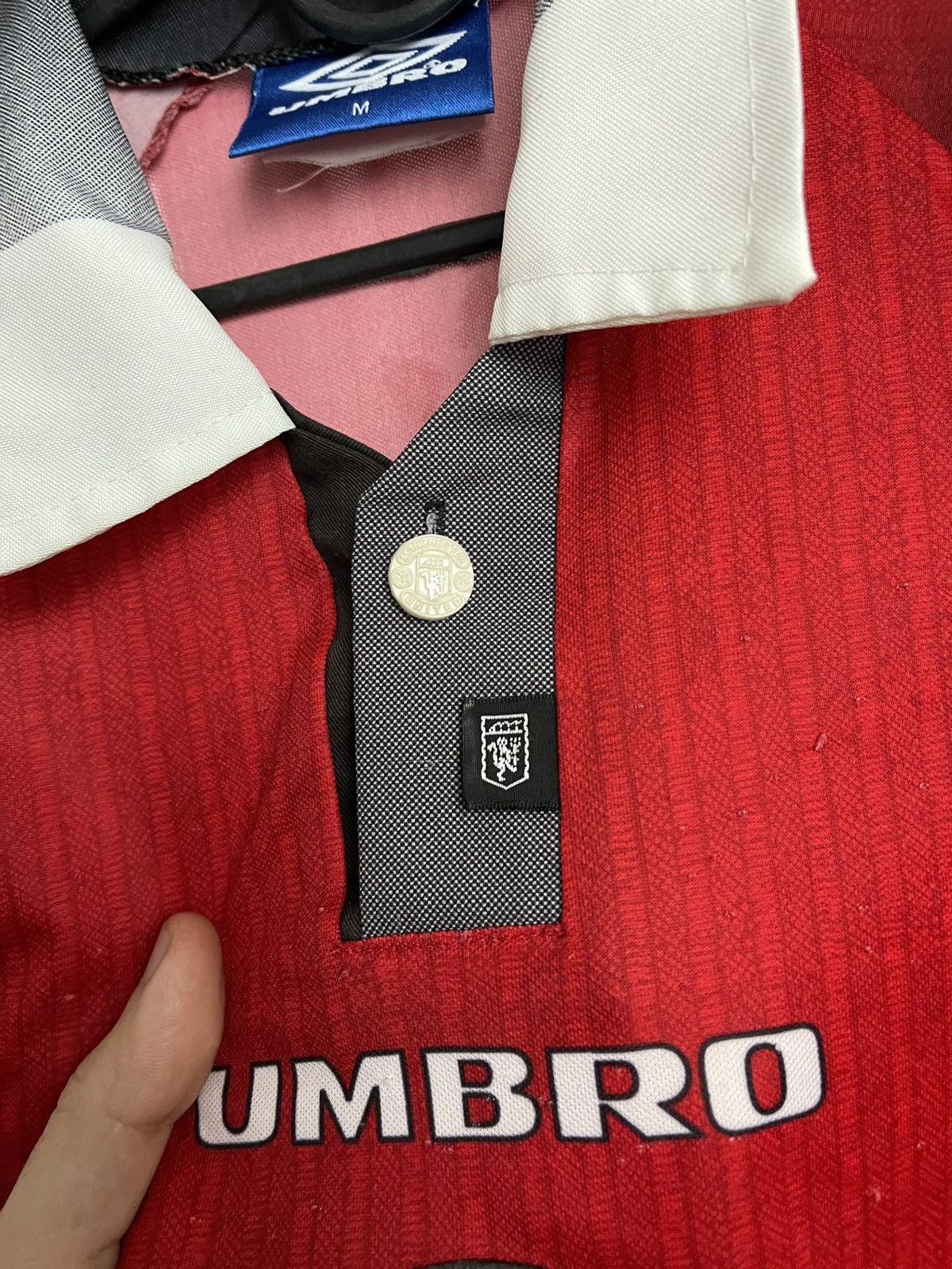 Umbro 1996/1997 Umbro Manchester United Vintage Soccer Jersey Tee Size US M / EU 48-50 / 2 - 9 Thumbnail
