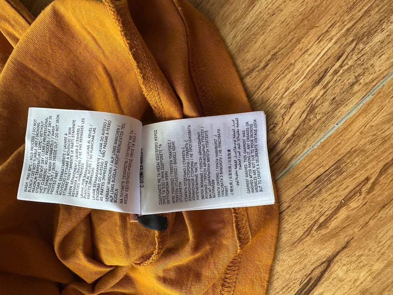 Moncler Moncler Garment-Washed T-Shirt Orange SS24 Collection Size US L / EU 52-54 / 3 - 7 Thumbnail