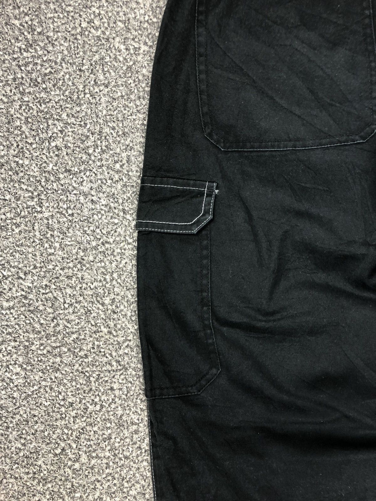 Carhartt × Vintage Japanese Brands Black Baggy Adidas Cargopants Size US 32 / EU 48 - 17 Thumbnail