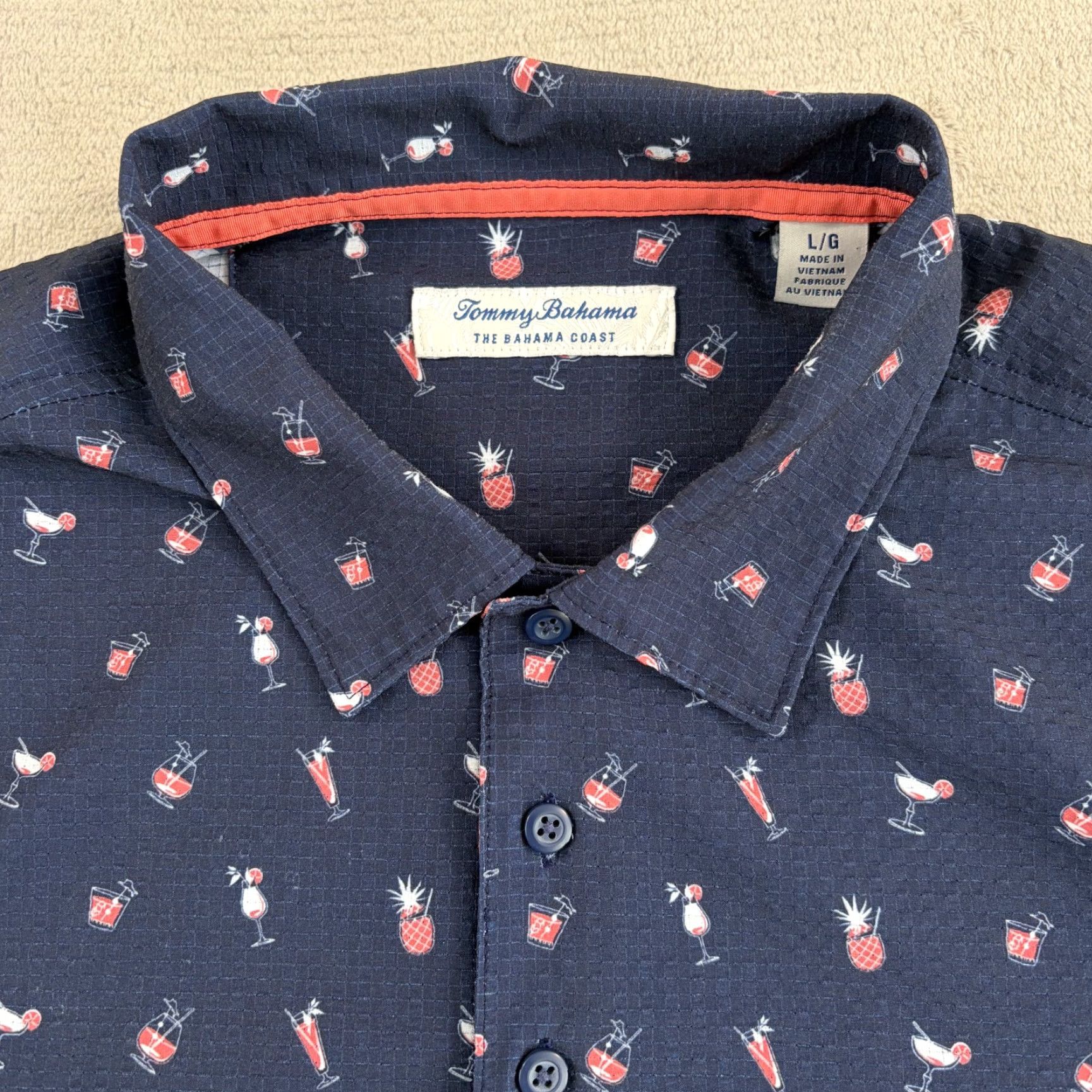 Tommy Bahama Tommy Bahama Island Zone Polo Shirt Men Large Blue Graphic Print Beach Designer Modern Island Zone 90% recycled polyester 10% spandex Regular Tee? Size US L / EU 52-54 / 3 - 3 Thumbnail
