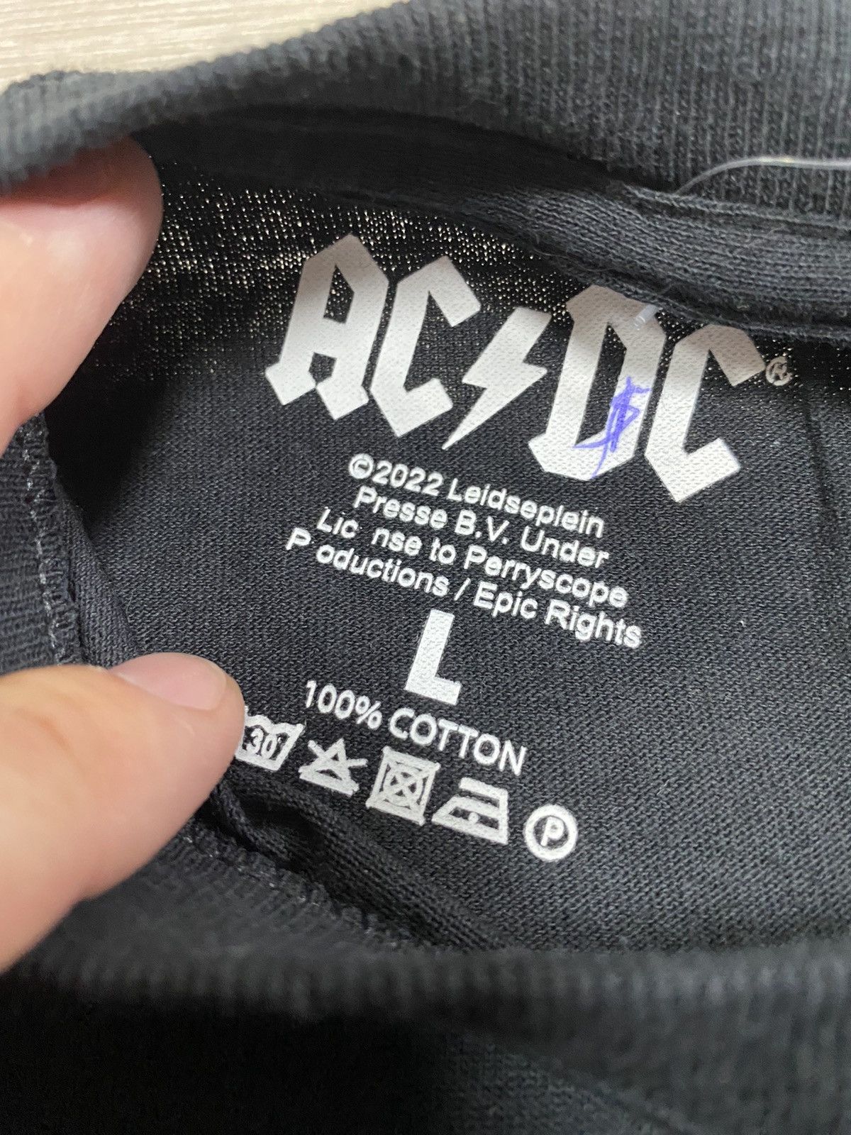 AC/DC AC/DC Highway to Hell 1979 Tour tee North American 2022 year Size US XL / EU 56 / 4 - 4 Thumbnail