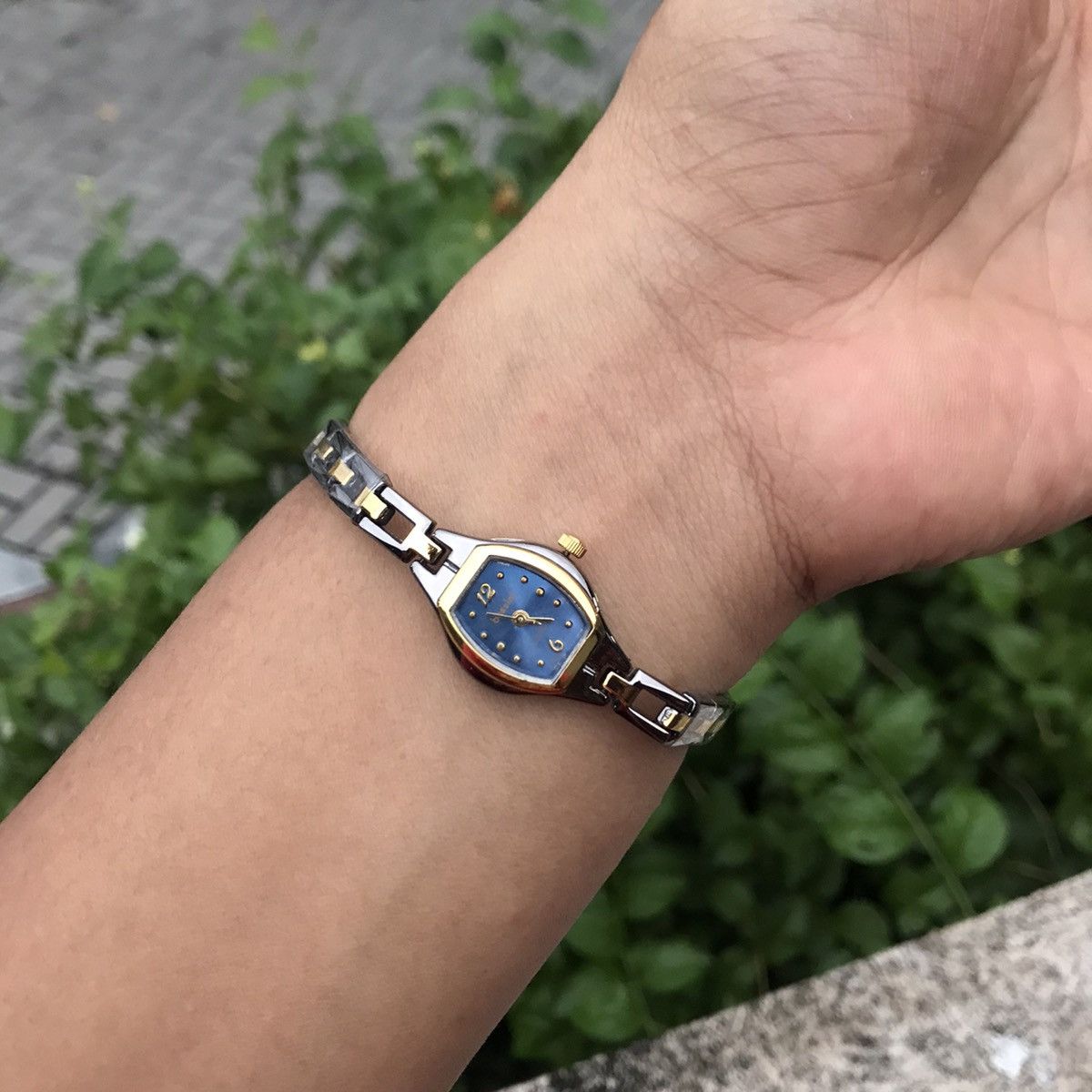 Japanese Brand × Vintage Vintage futuristic watch bossini Size ONE SIZE - 1 Thumbnail