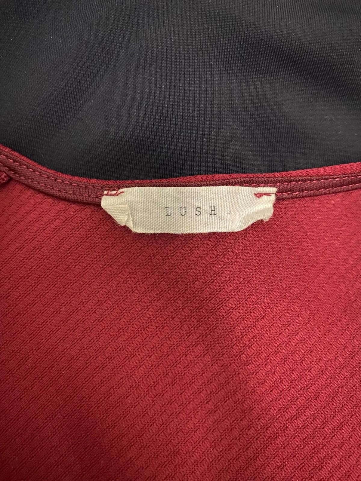 Luchiano Visconti LUSH Textured Mini Dress with Pockets in Red (SMALL) Size S / US 4 / IT 40 - 5 Thumbnail
