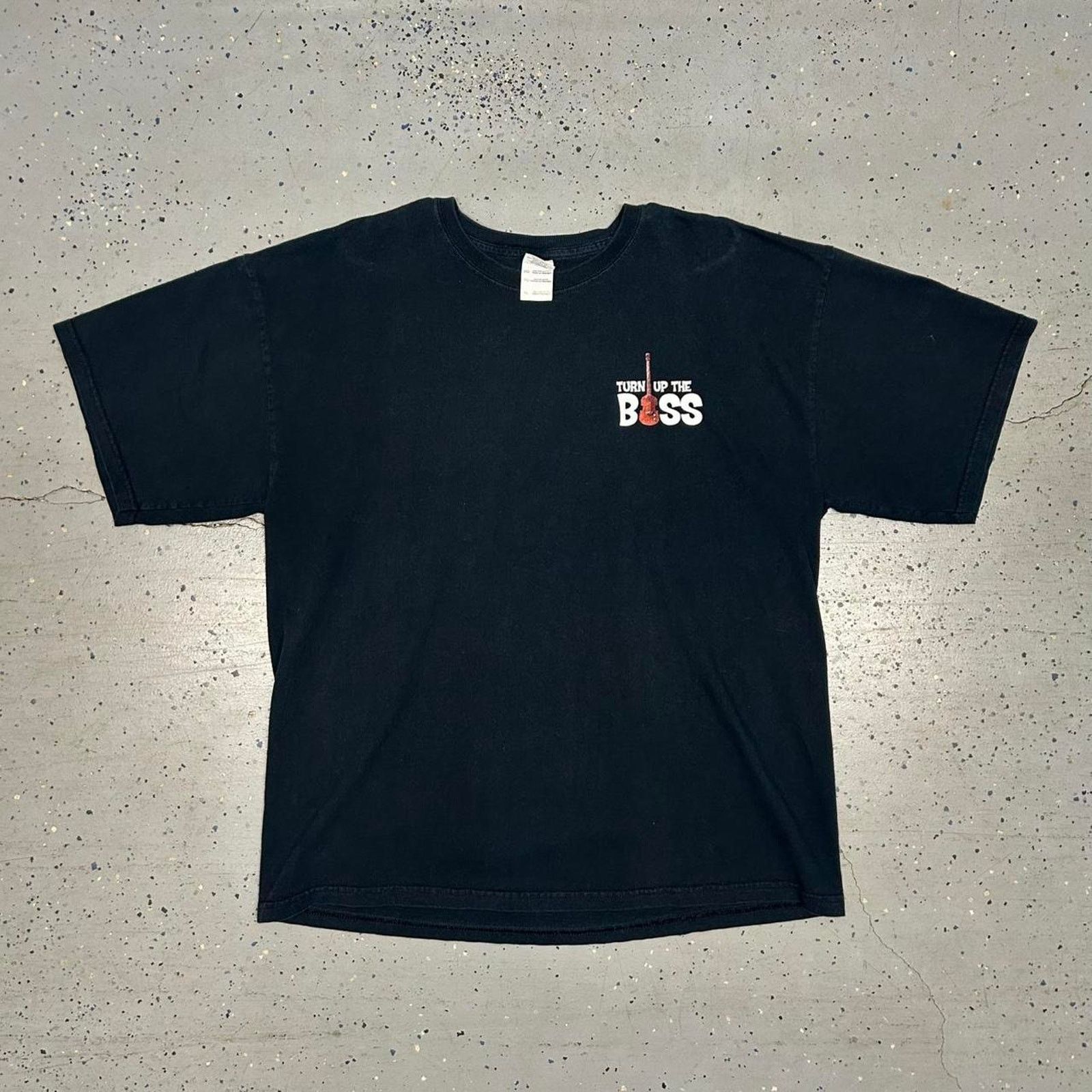 Gildan Y2K "Turn Up The Bass" bass guitar graphic tee Size US XL / EU 56 / 4 - 3 Thumbnail
