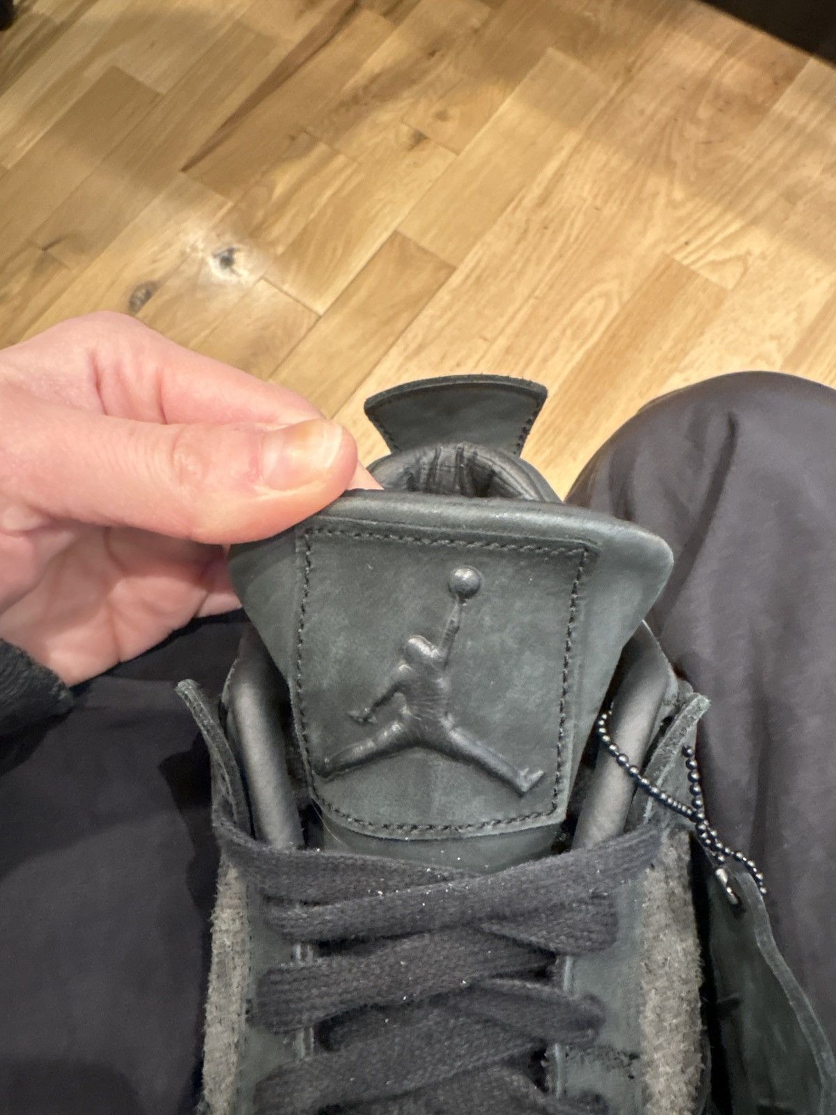 Jordan Brand × Kaws Jordan 4 Retro Kaws Black Clean OG Size 10.5 Size US 10.5 / EU 43-44 - 7 Thumbnail