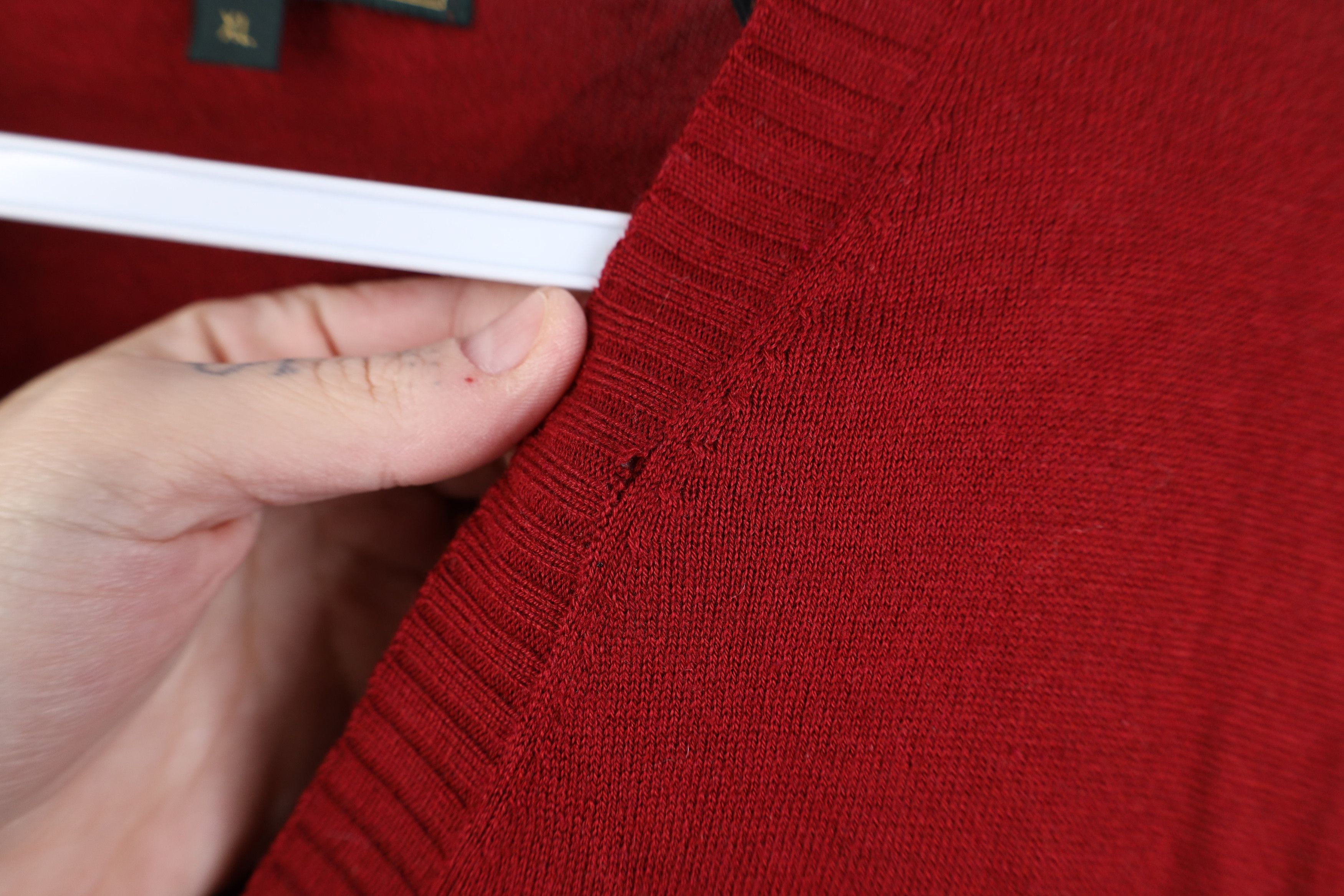 Vintage Vintage 90s Streetwear Cashmere Blend Knit Sweater Vest Red Size US XL / EU 56 / 4 - 4 Thumbnail
