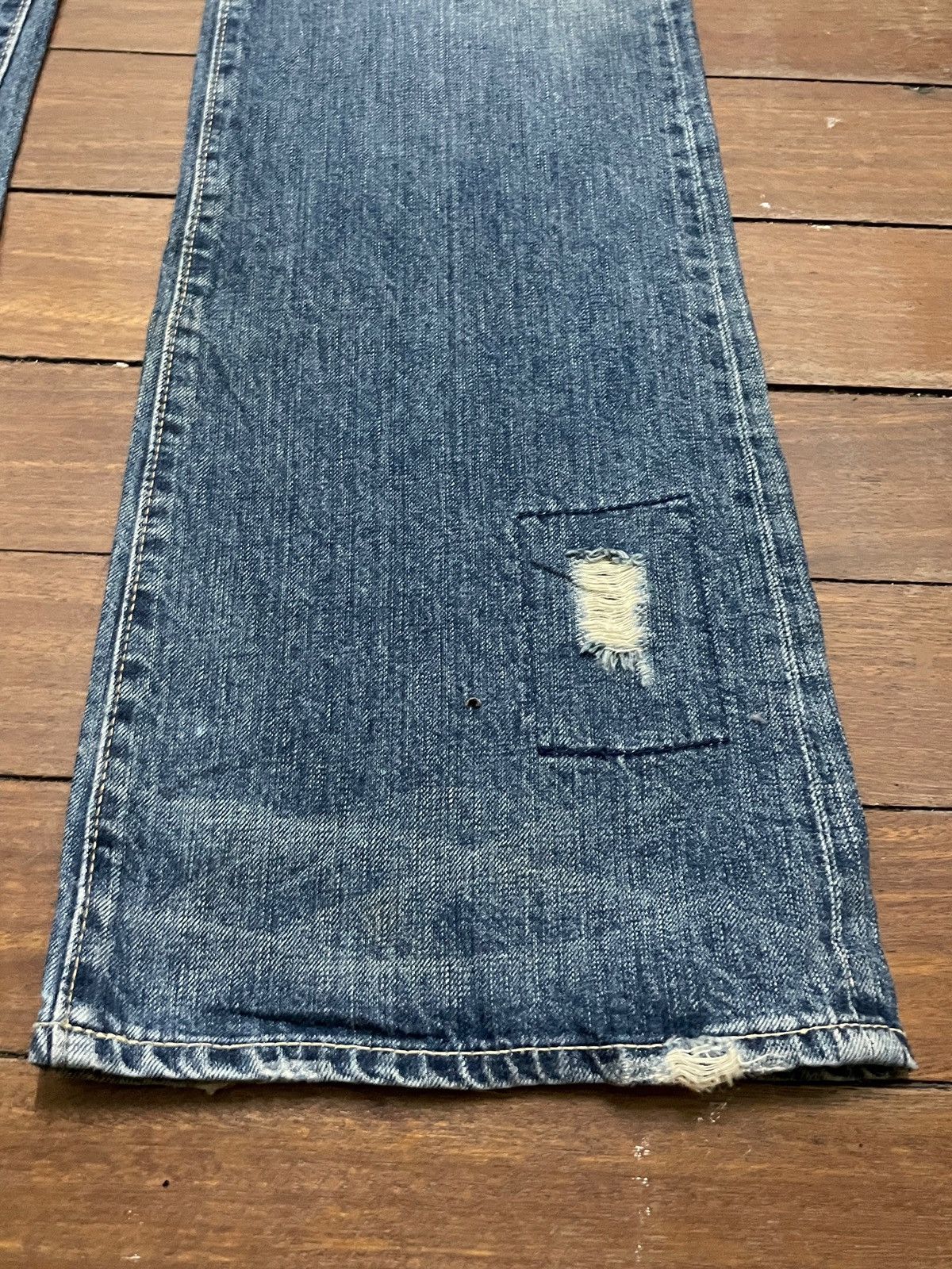 Le Grande Bleu (L.G.B.) Rare Vintage Japanese Brand Chip Pepper Flared Jeans 1990s Size US 31 - 6 Thumbnail