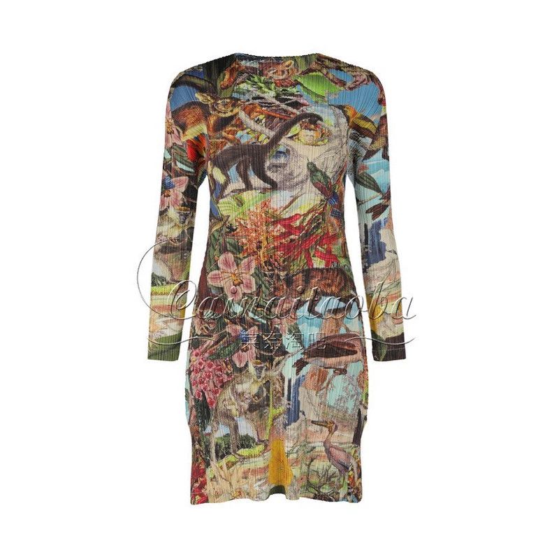 Issey Miyake Issey Miyake Pleated printed top Size L / US 10 / IT 46 - 2 Thumbnail