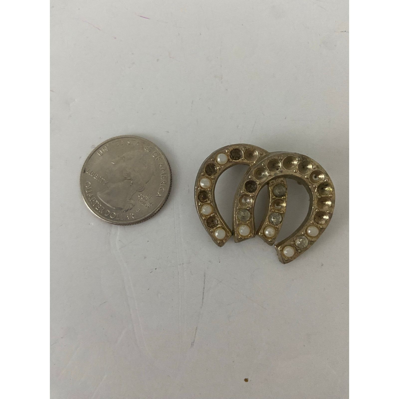 Handmade Vintage 50s double horseshoe brooch Size ONE SIZE - 4 Thumbnail