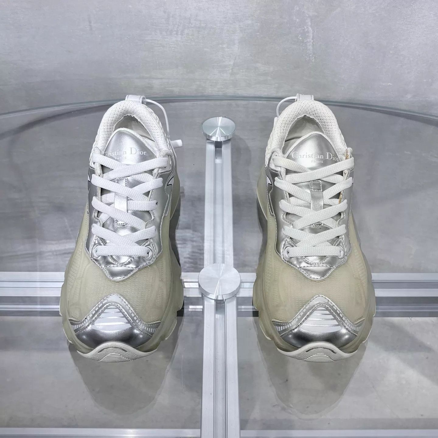 Dior Dior Vibe Silver/White Sneakers 36 Size US 5.5 / IT 35.5 - 1 Thumbnail