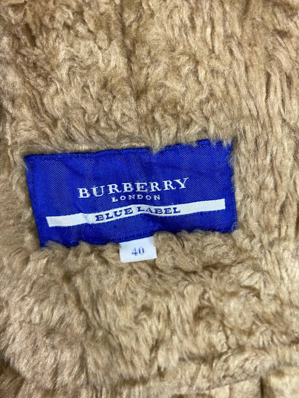 Burberry burberry blue label velvet jacket faux fur lining Size US M / EU 48-50 / 2 - 10 Thumbnail